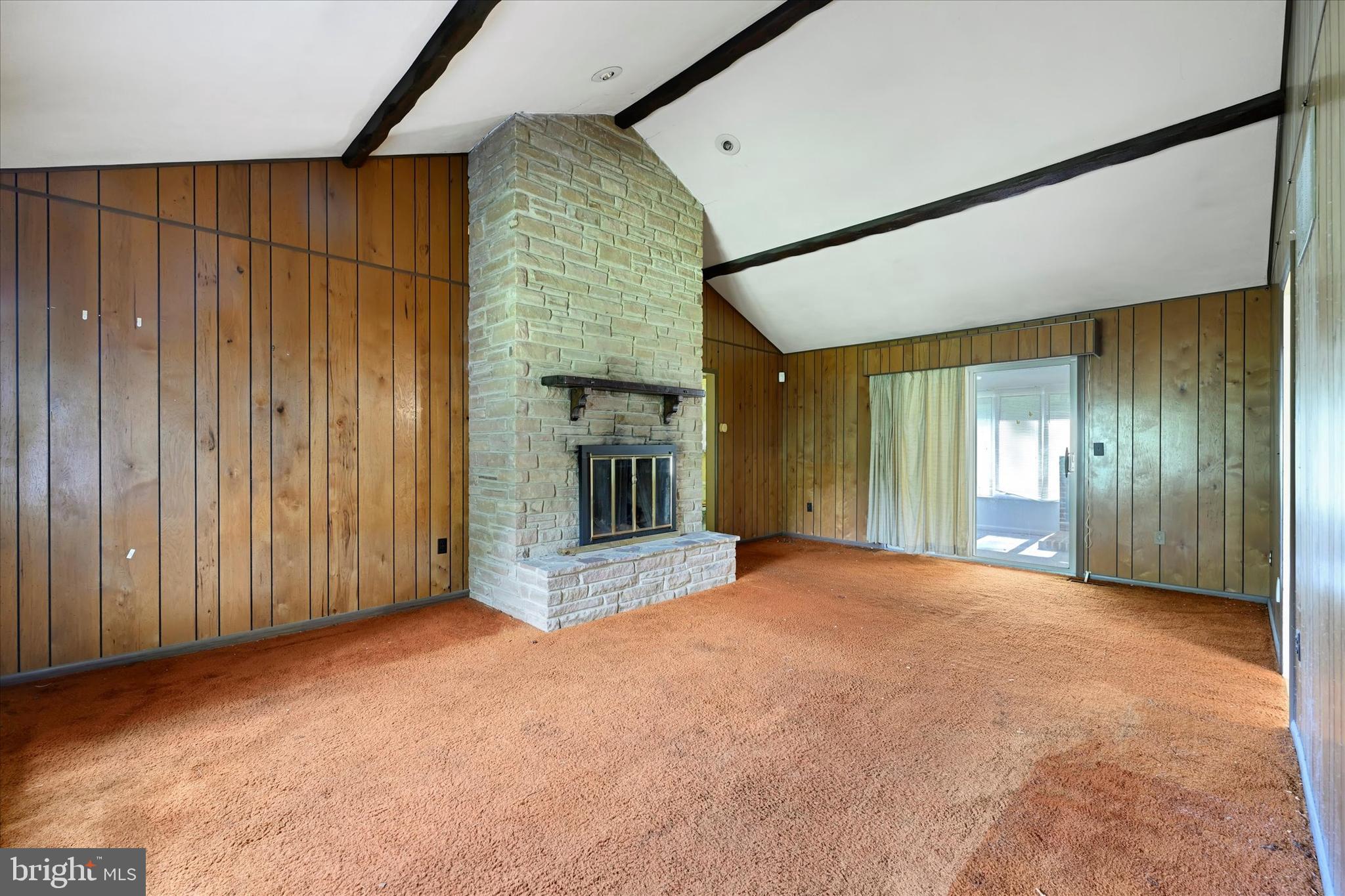 MANOR WOODS - Residential