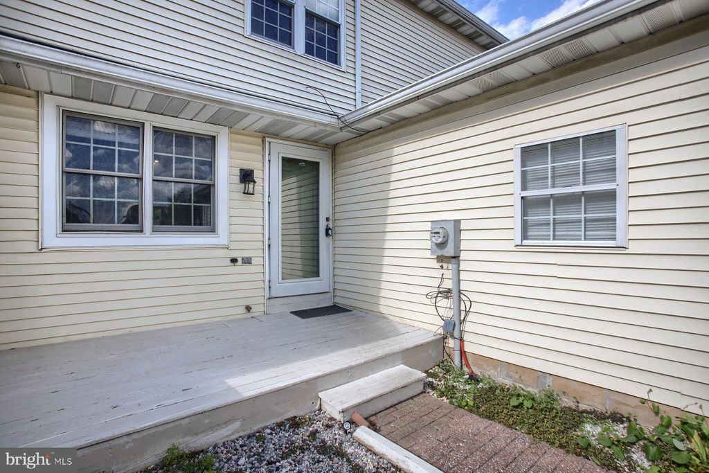 Photo of 31 Spring Walk Court, Lancaster, PA 17601 (MLS # PALA2036570)