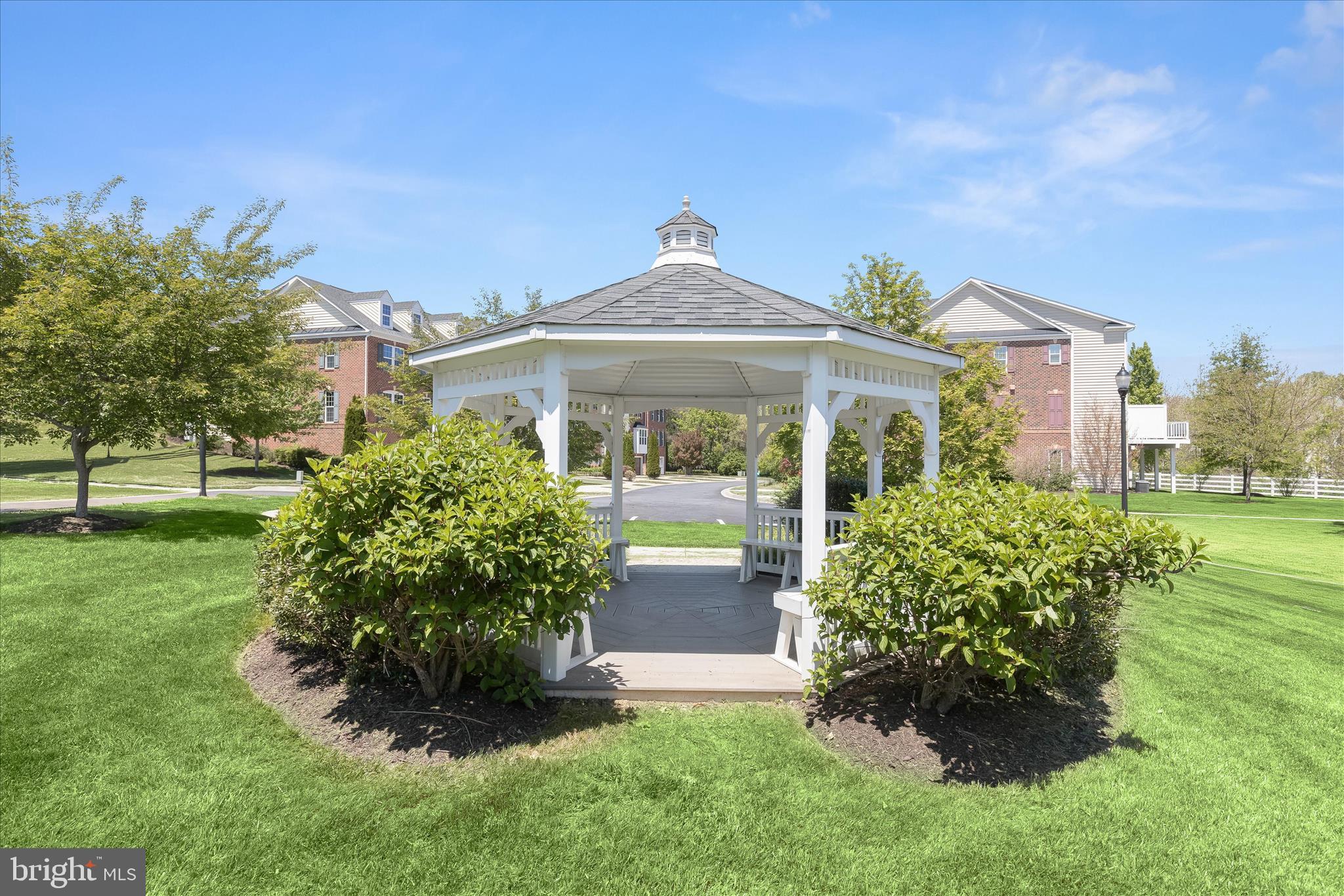 RAINCLIFFE - Residential