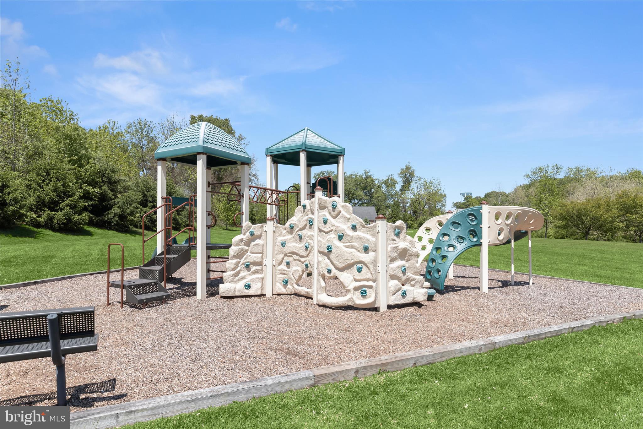 RAINCLIFFE - Residential