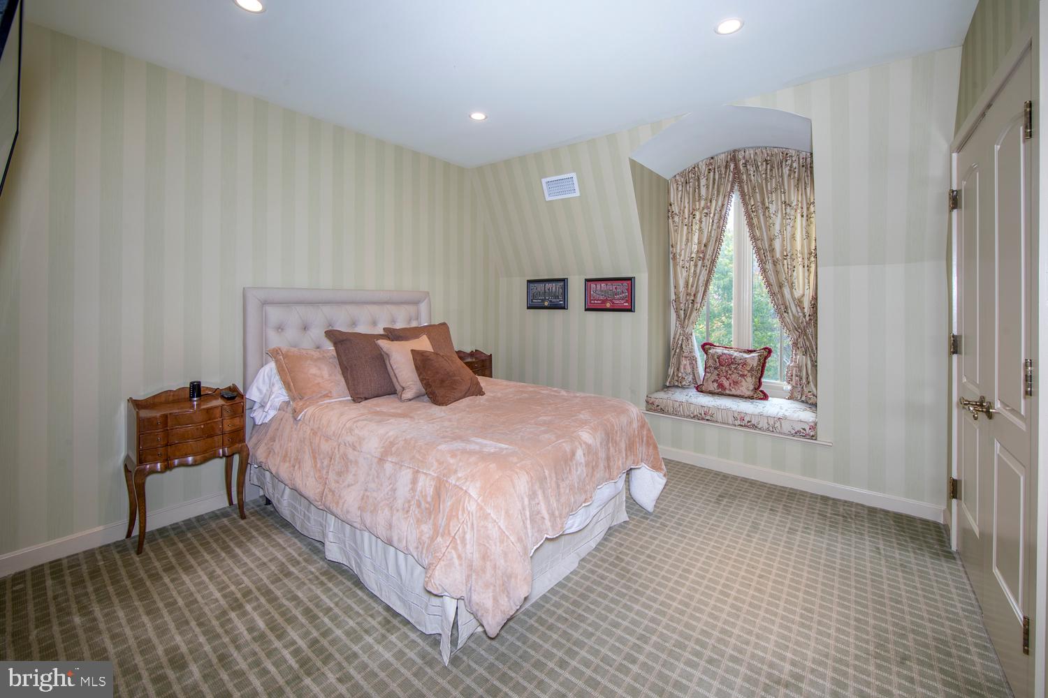 PENN VALLEY - Residential