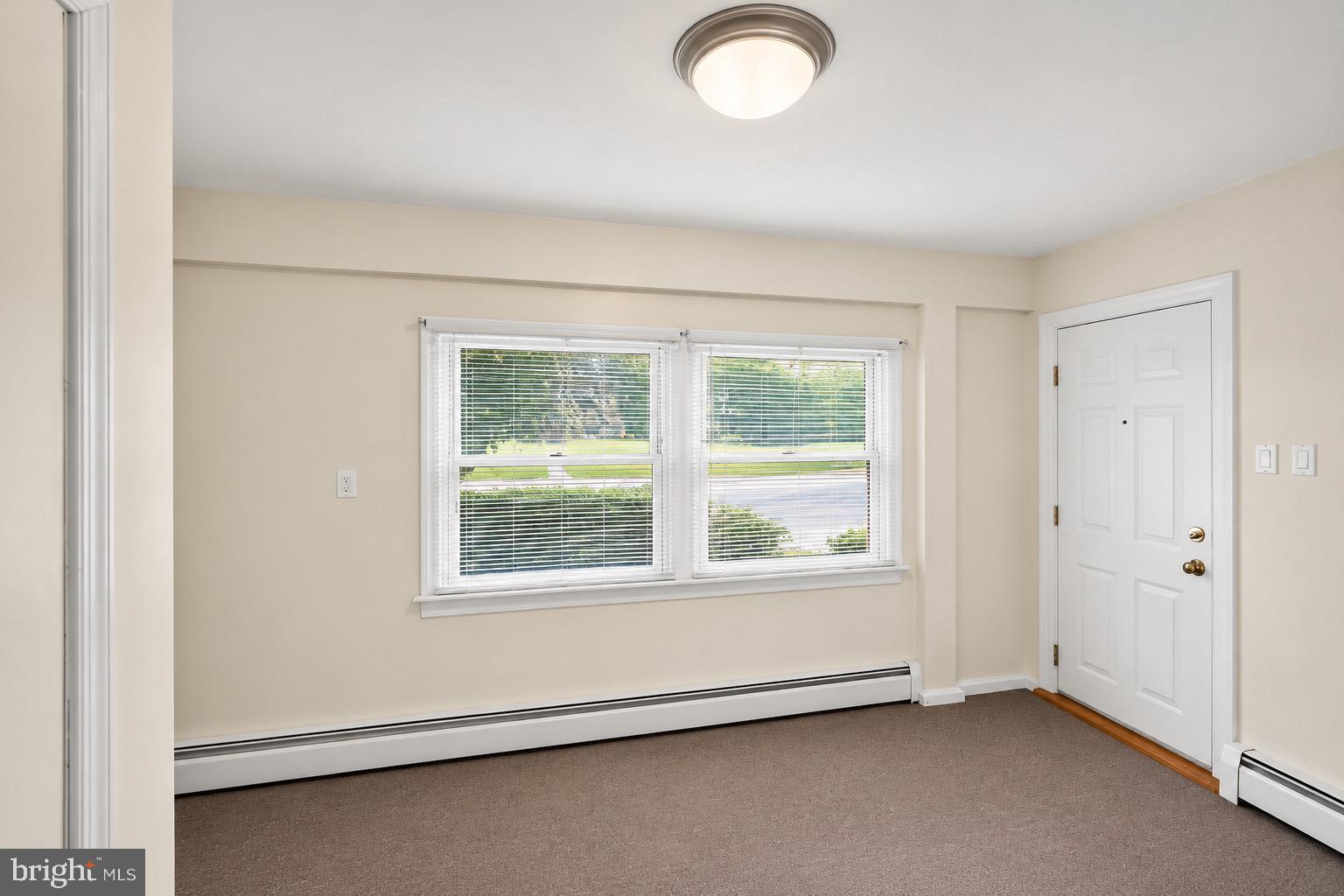 434 W WALNUT STREET