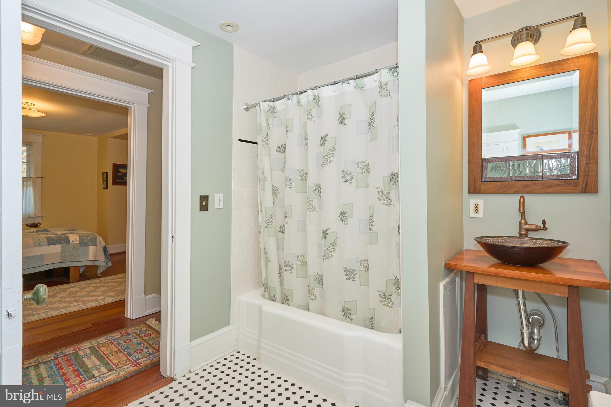 ASHTON HEIGHTS - Residential