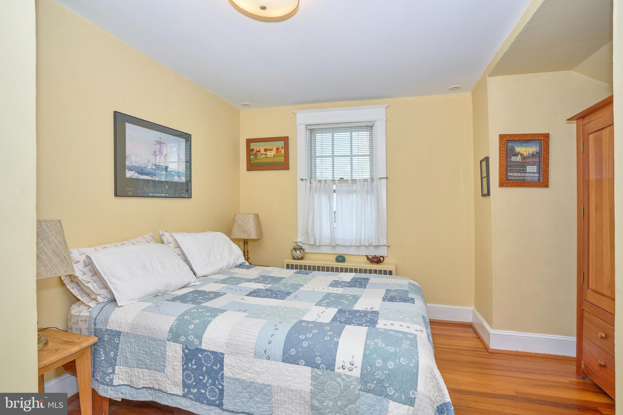 ASHTON HEIGHTS - Residential