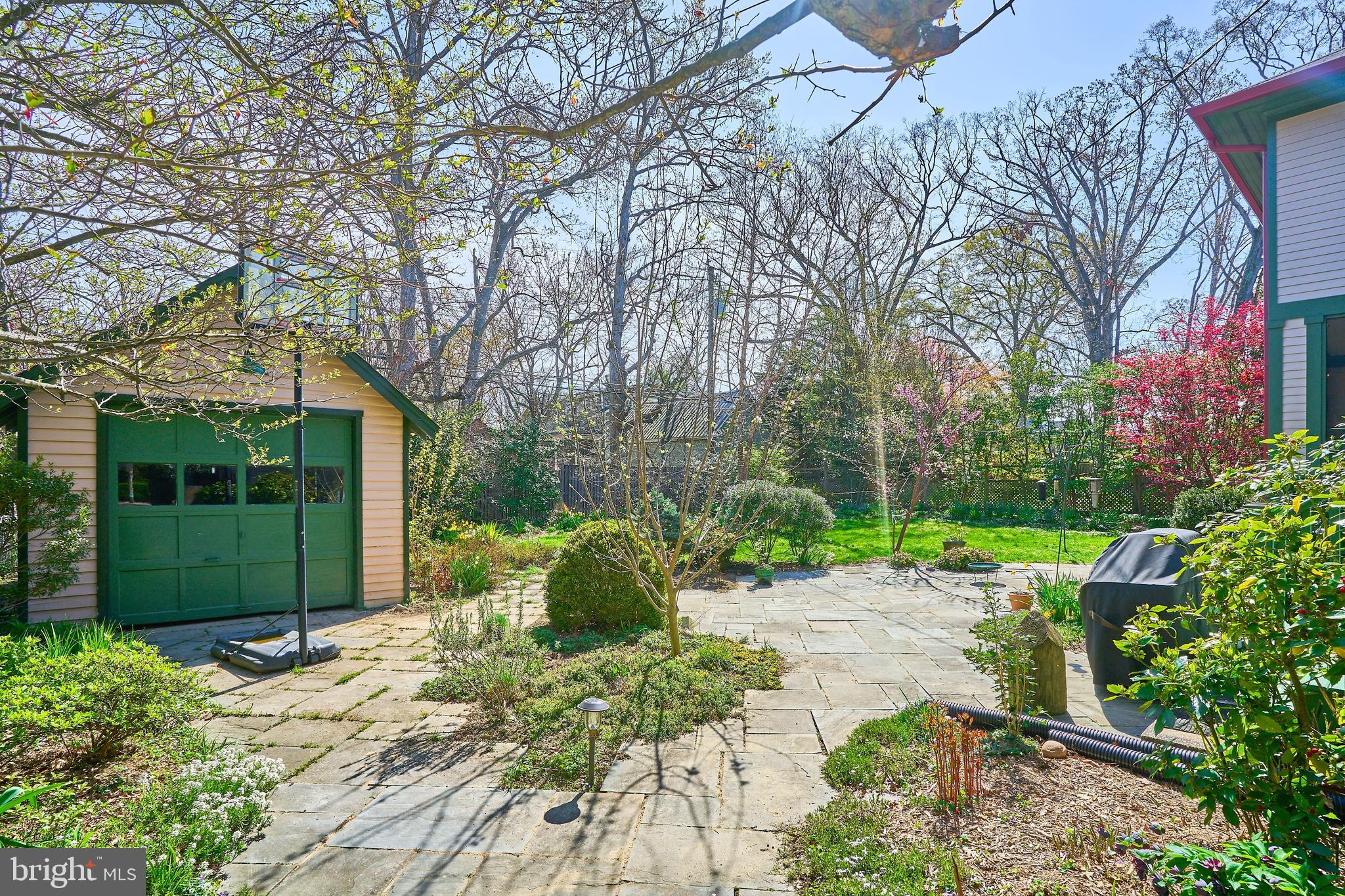 ASHTON HEIGHTS - Residential