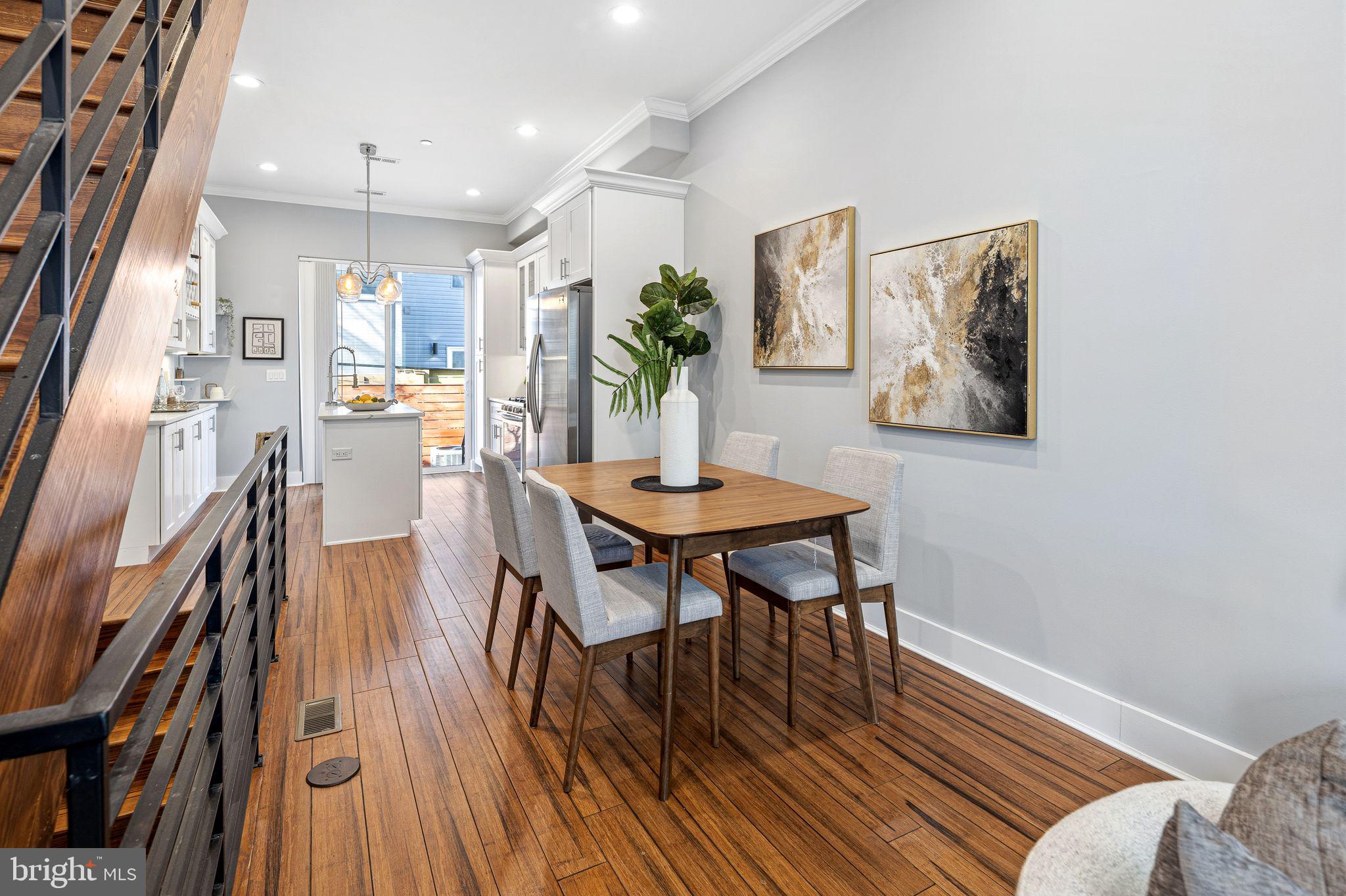 POINT BREEZE - Residential