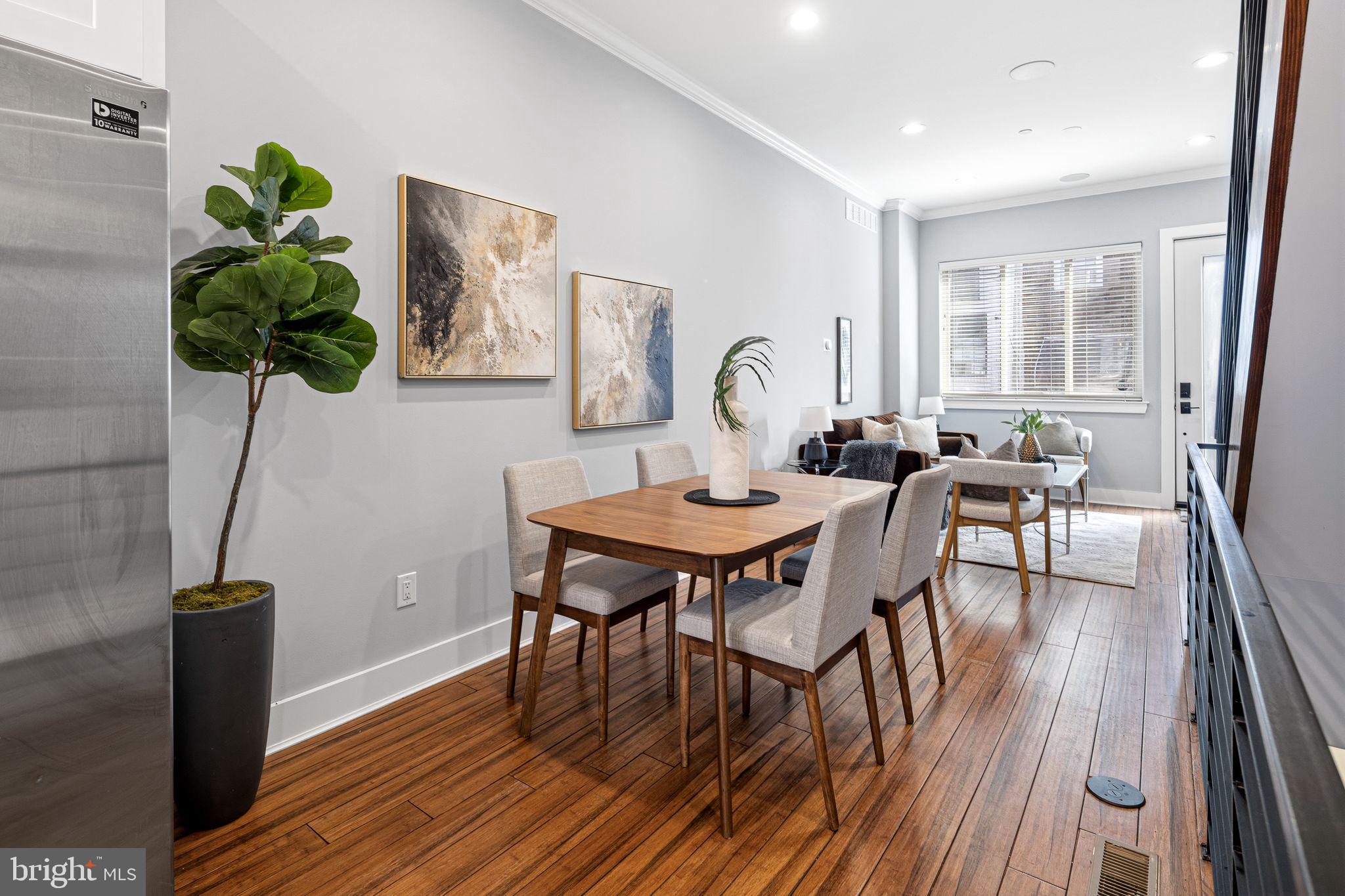 POINT BREEZE - Residential