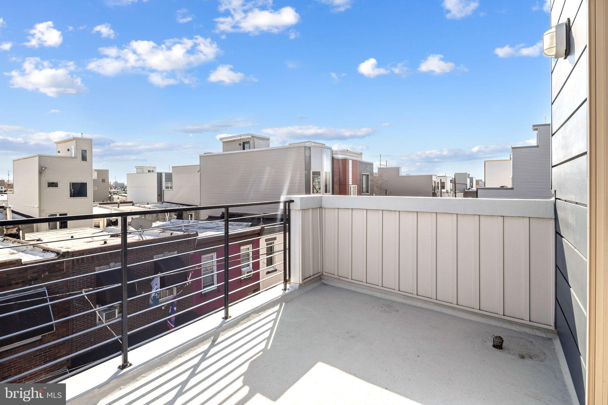 POINT BREEZE - Residential