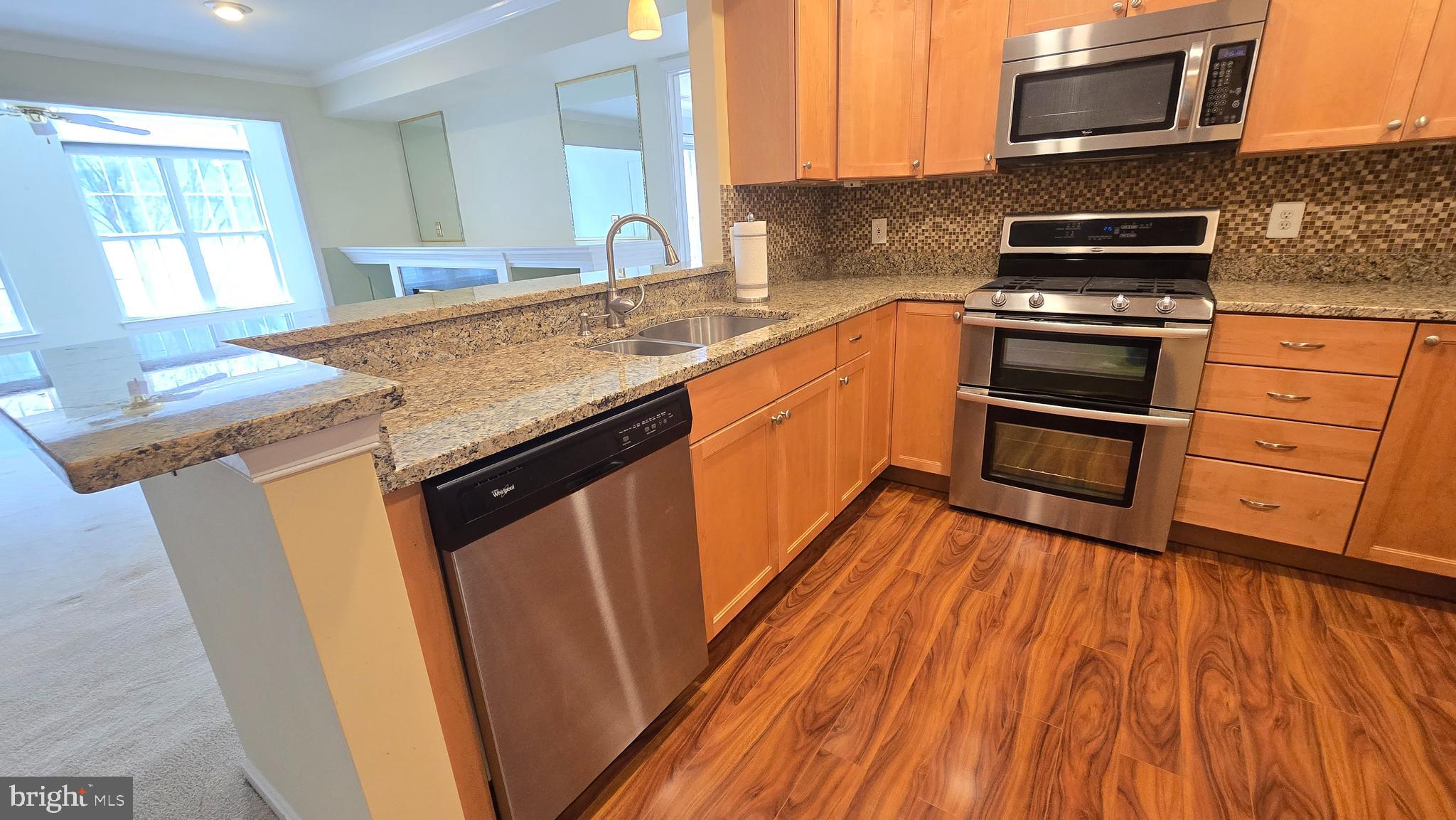 CARDINAL PLACE - Residential