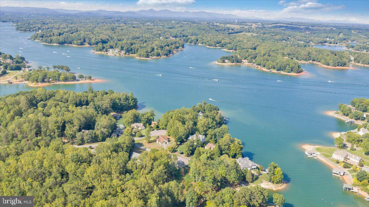 Lot 41 EAST POINT WAY
