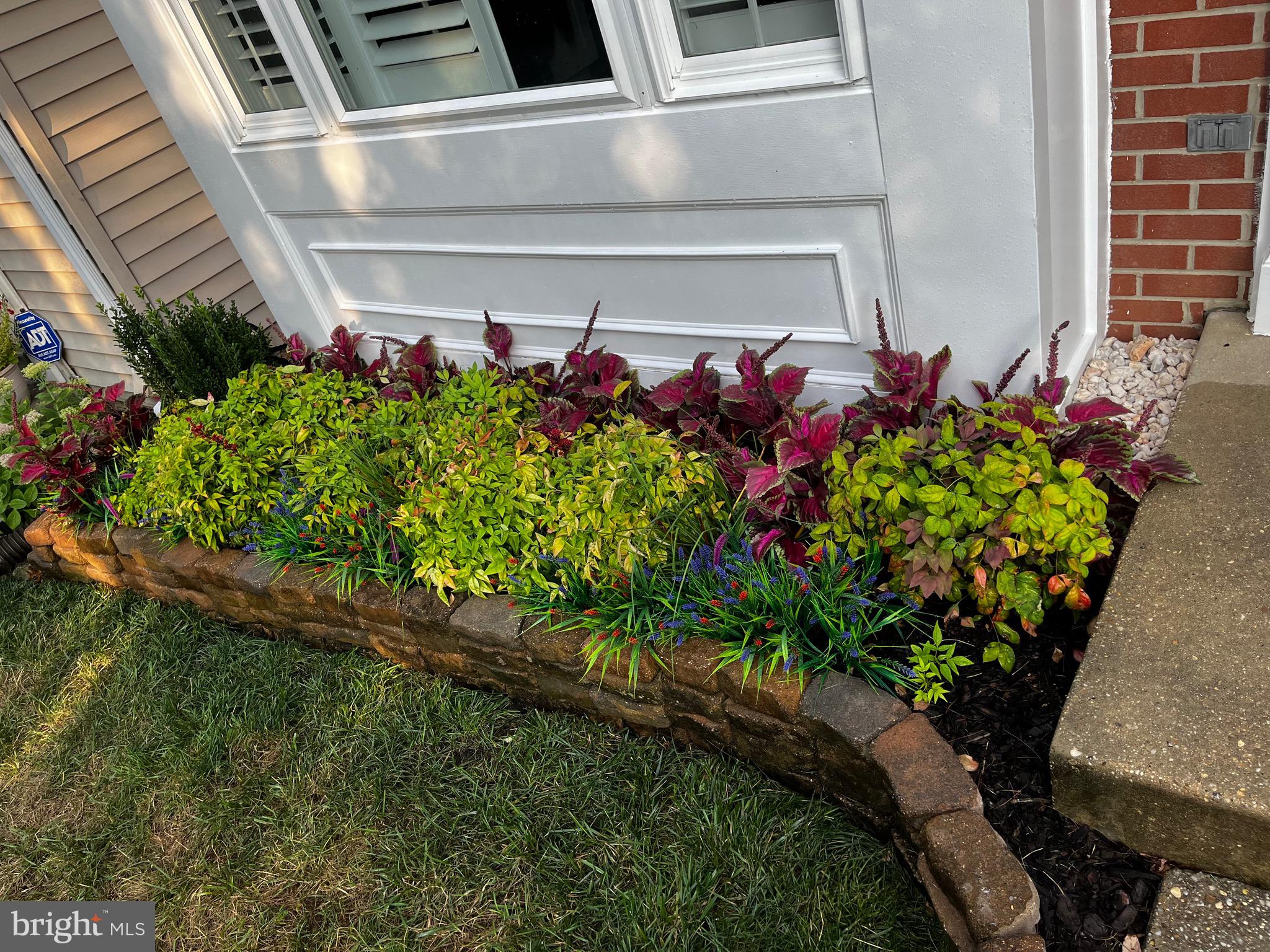 REGENCY MEADOWS - Residential