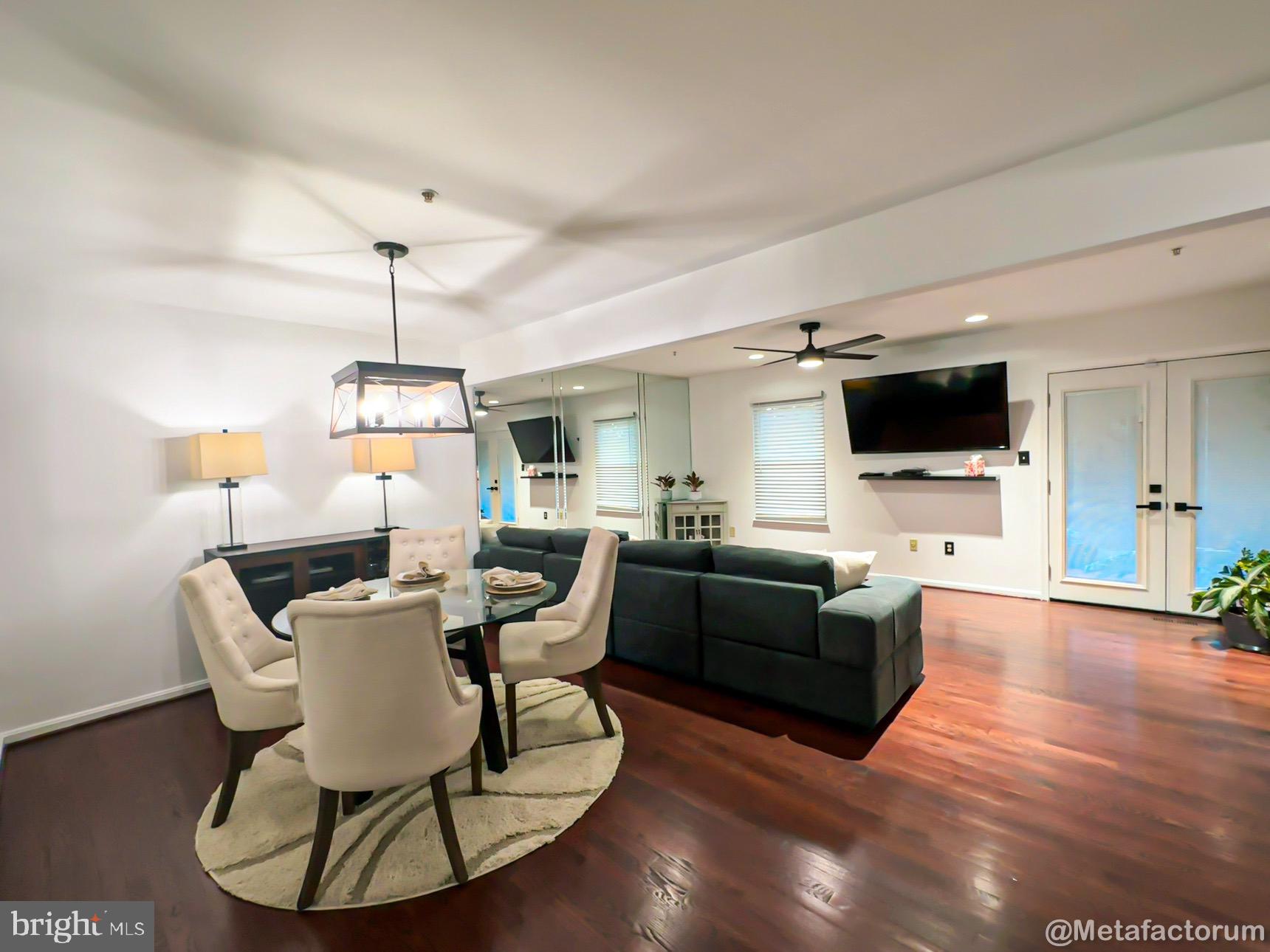 REGENCY MEADOWS - Residential