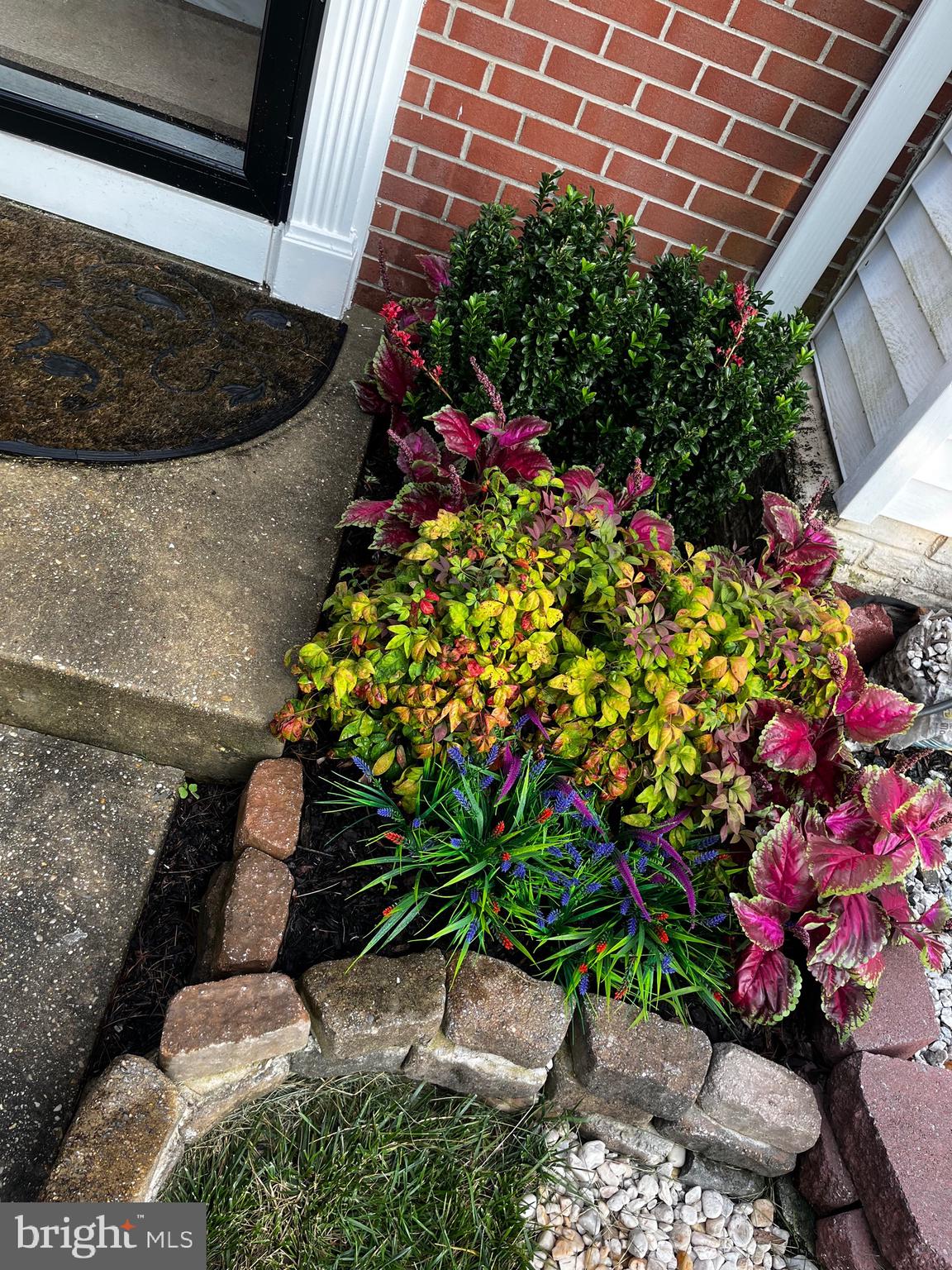 REGENCY MEADOWS - Residential