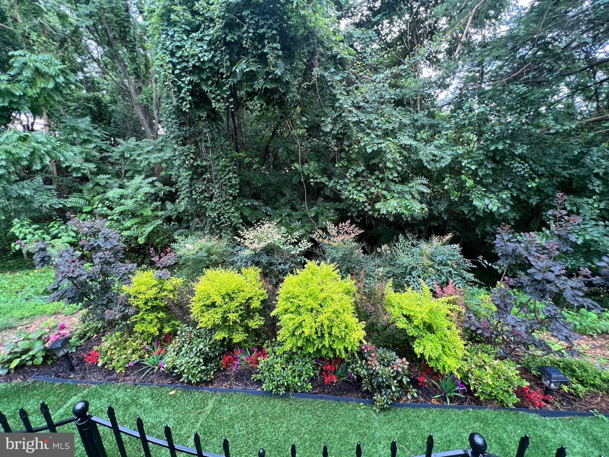 REGENCY MEADOWS - Residential