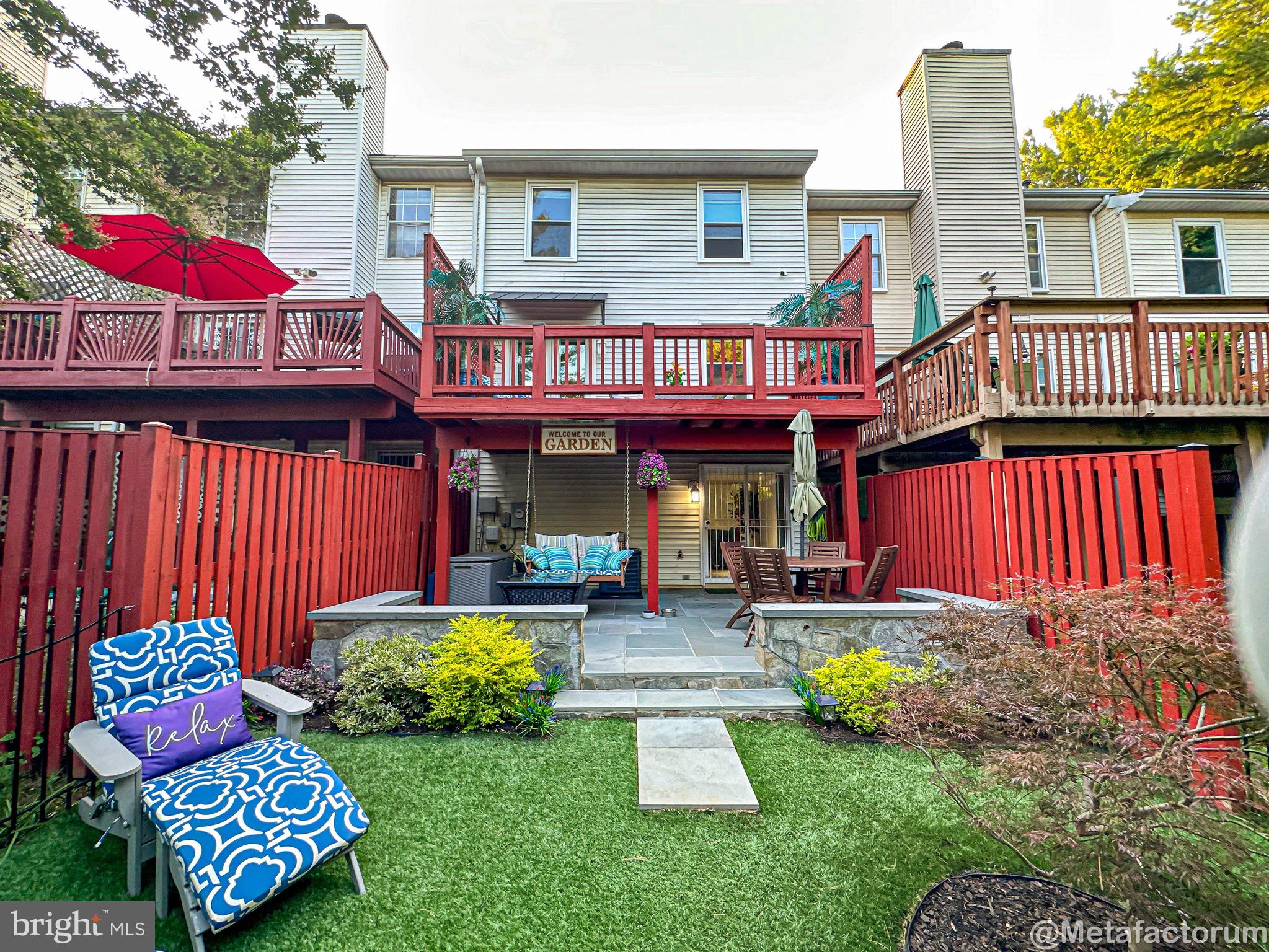 REGENCY MEADOWS - Residential