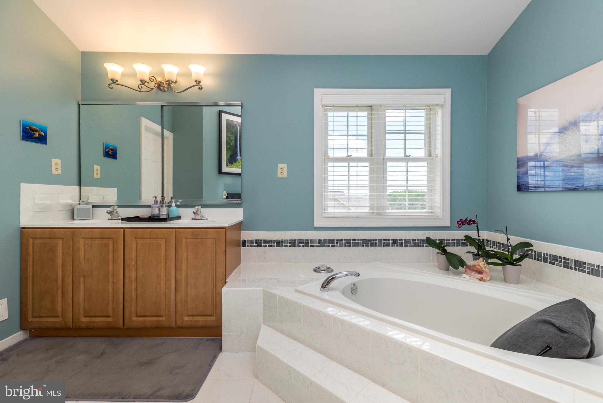 HILLTOWN RIDGE - Residential