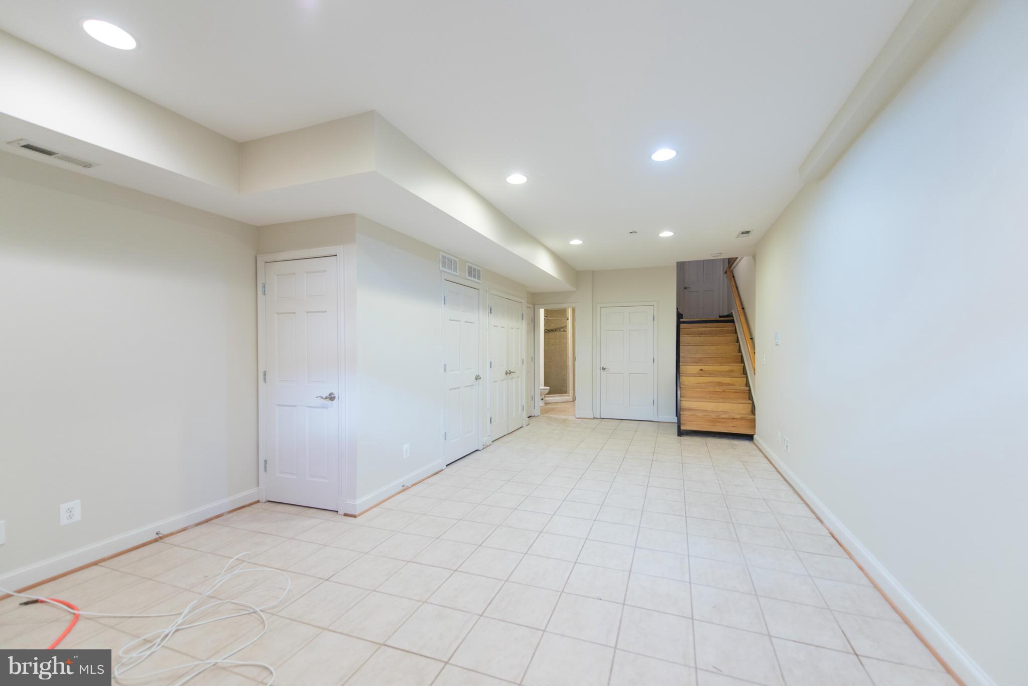 CANTON - Residential Lease