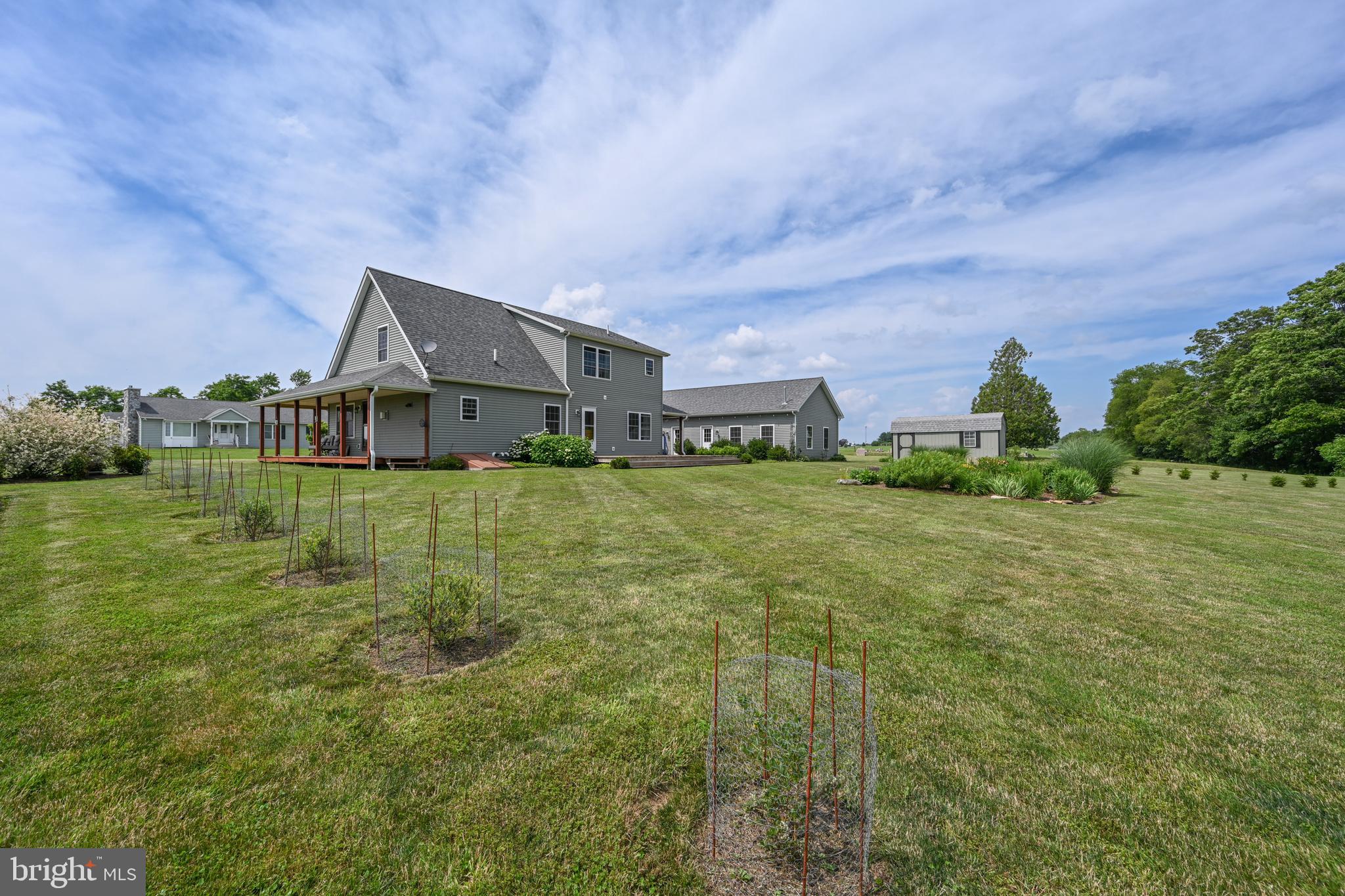 CHERRY CREEK FARM - Residential