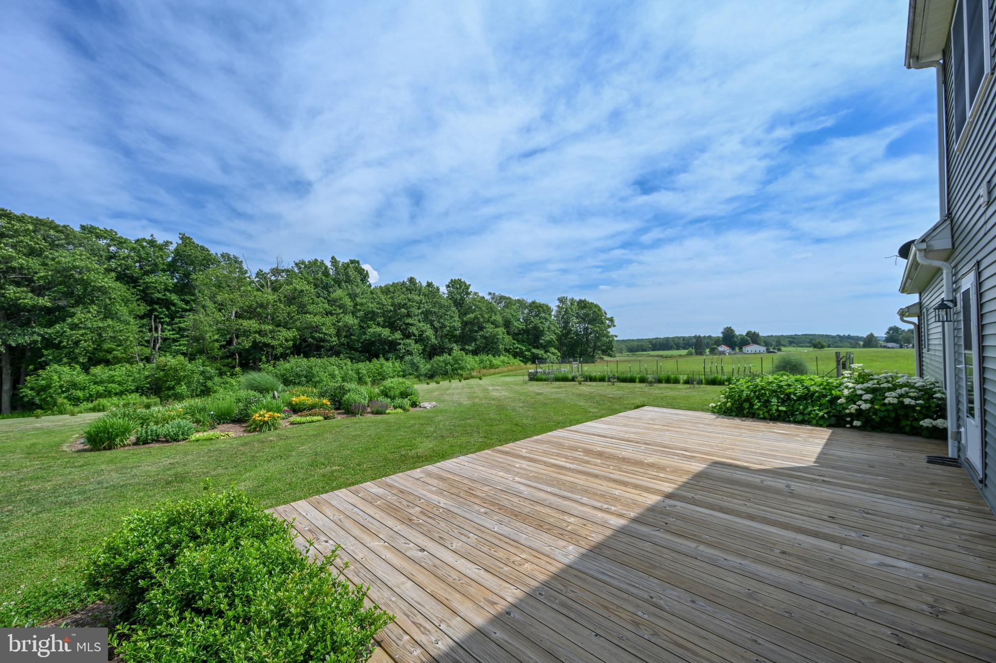 CHERRY CREEK FARM - Residential