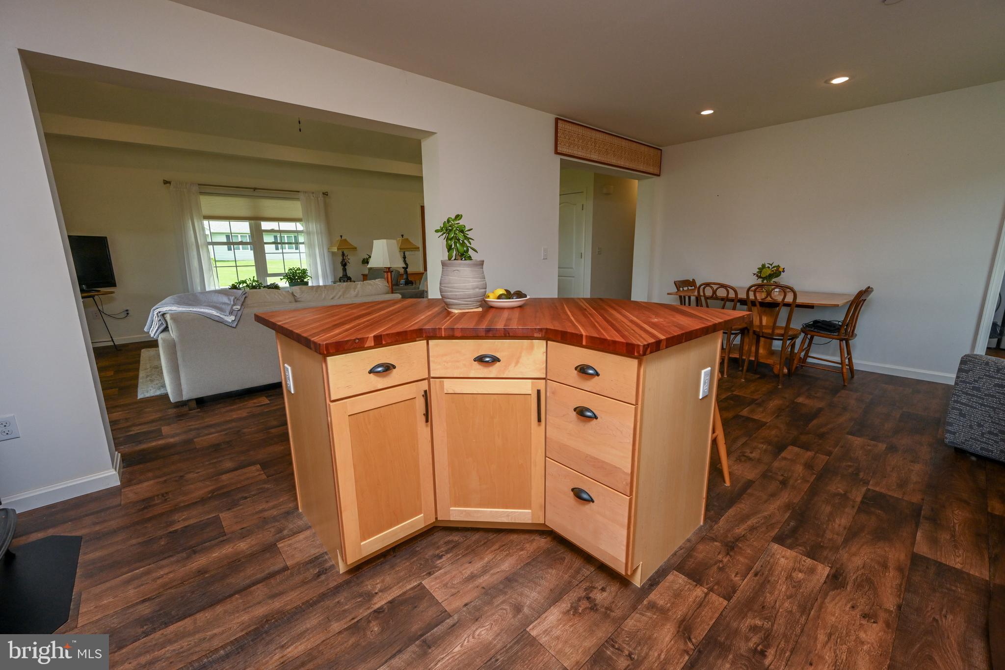 CHERRY CREEK FARM - Residential