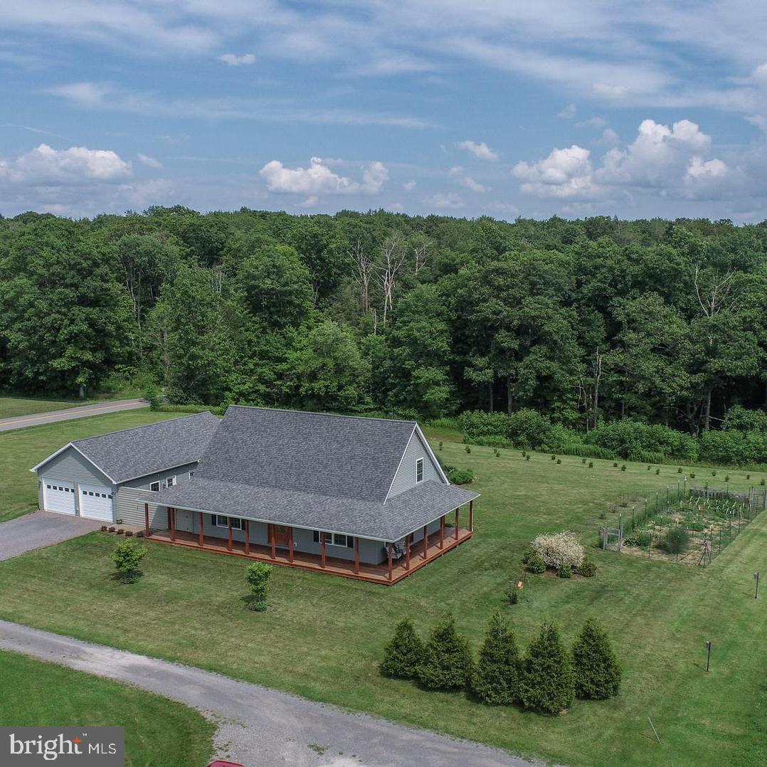 CHERRY CREEK FARM - Residential