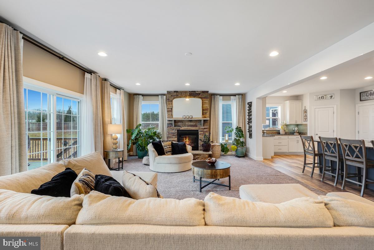 COPPER MILL ESTATES - Residential