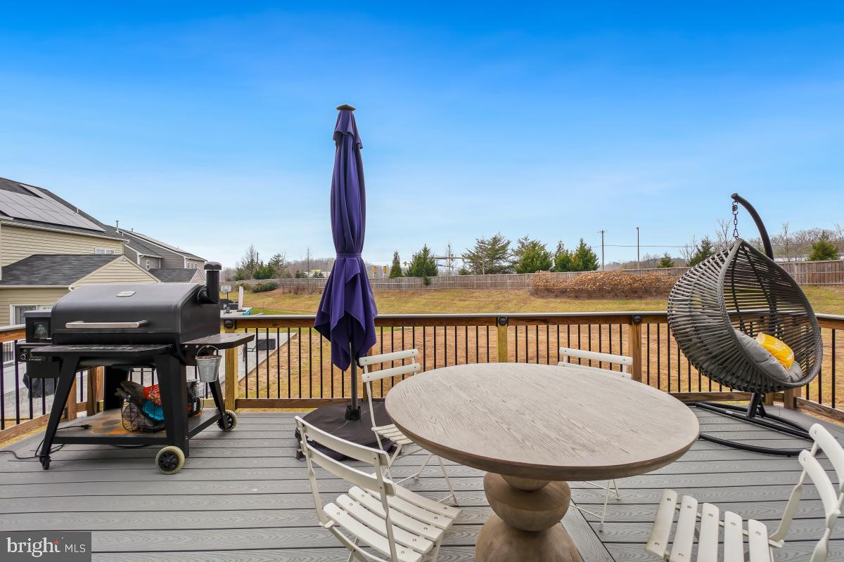 COPPER MILL ESTATES - Residential