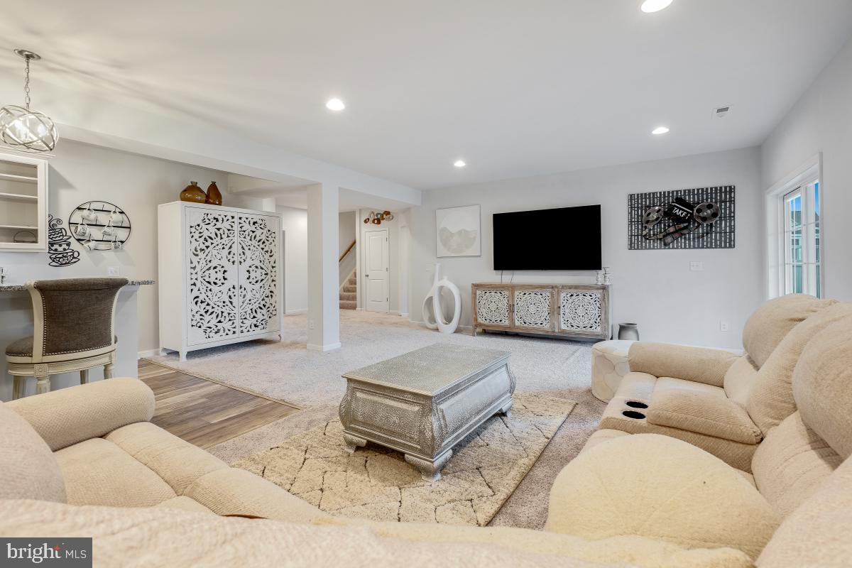 COPPER MILL ESTATES - Residential