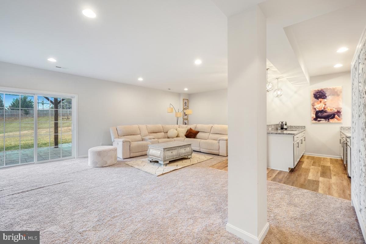 COPPER MILL ESTATES - Residential