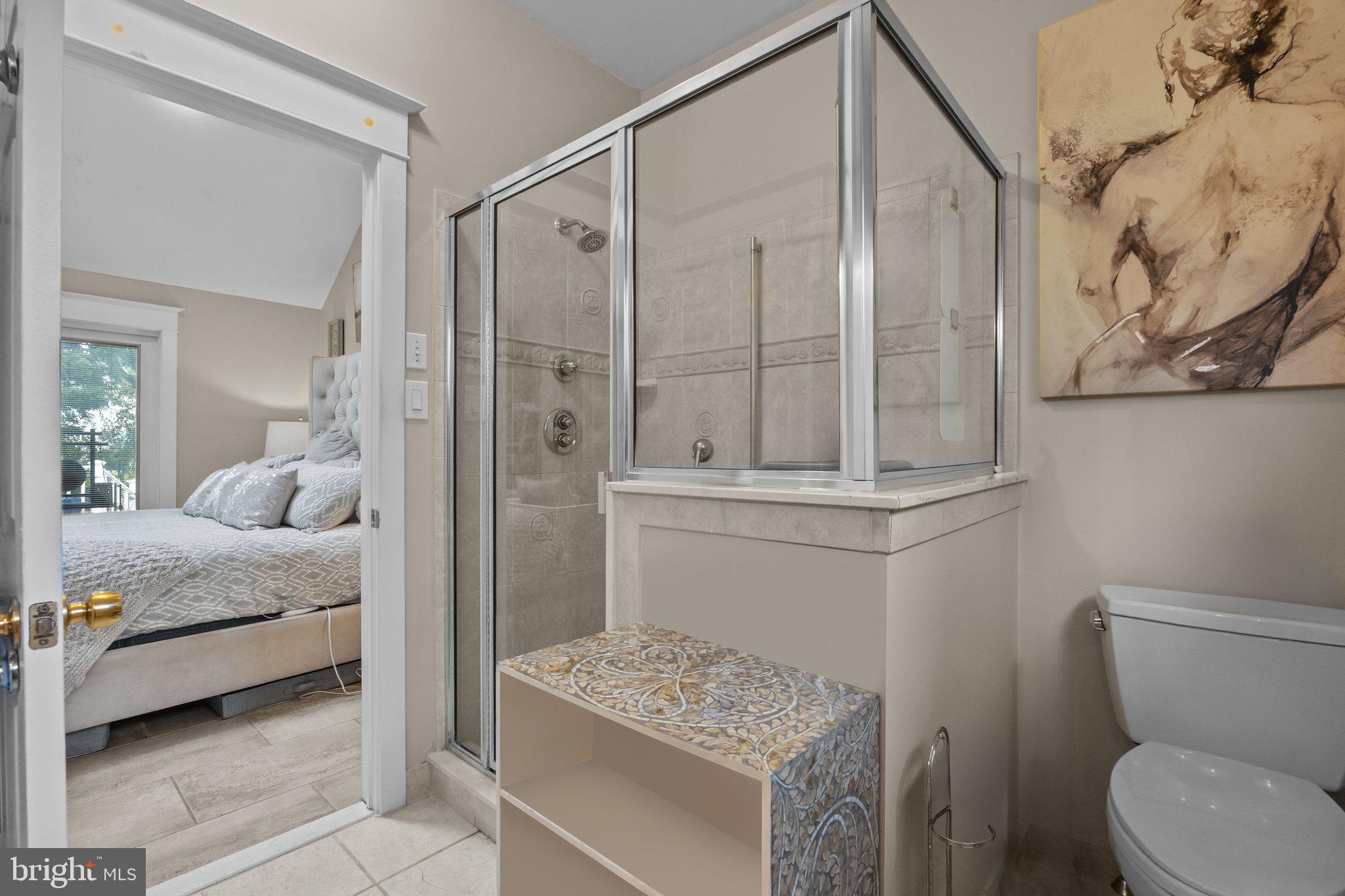 JENKINTOWN - Residential