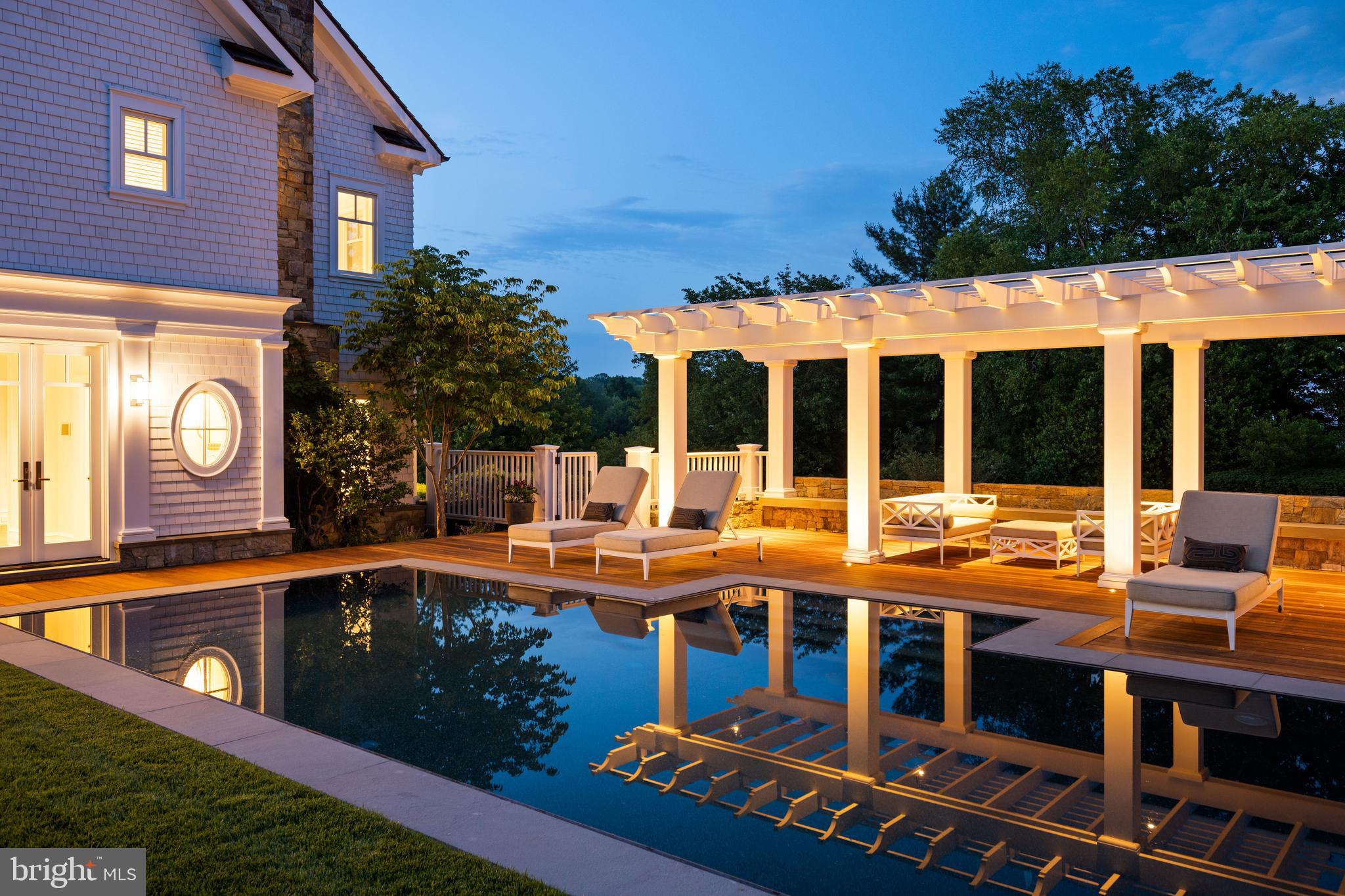 WIMBLEDON FARMS - Residential