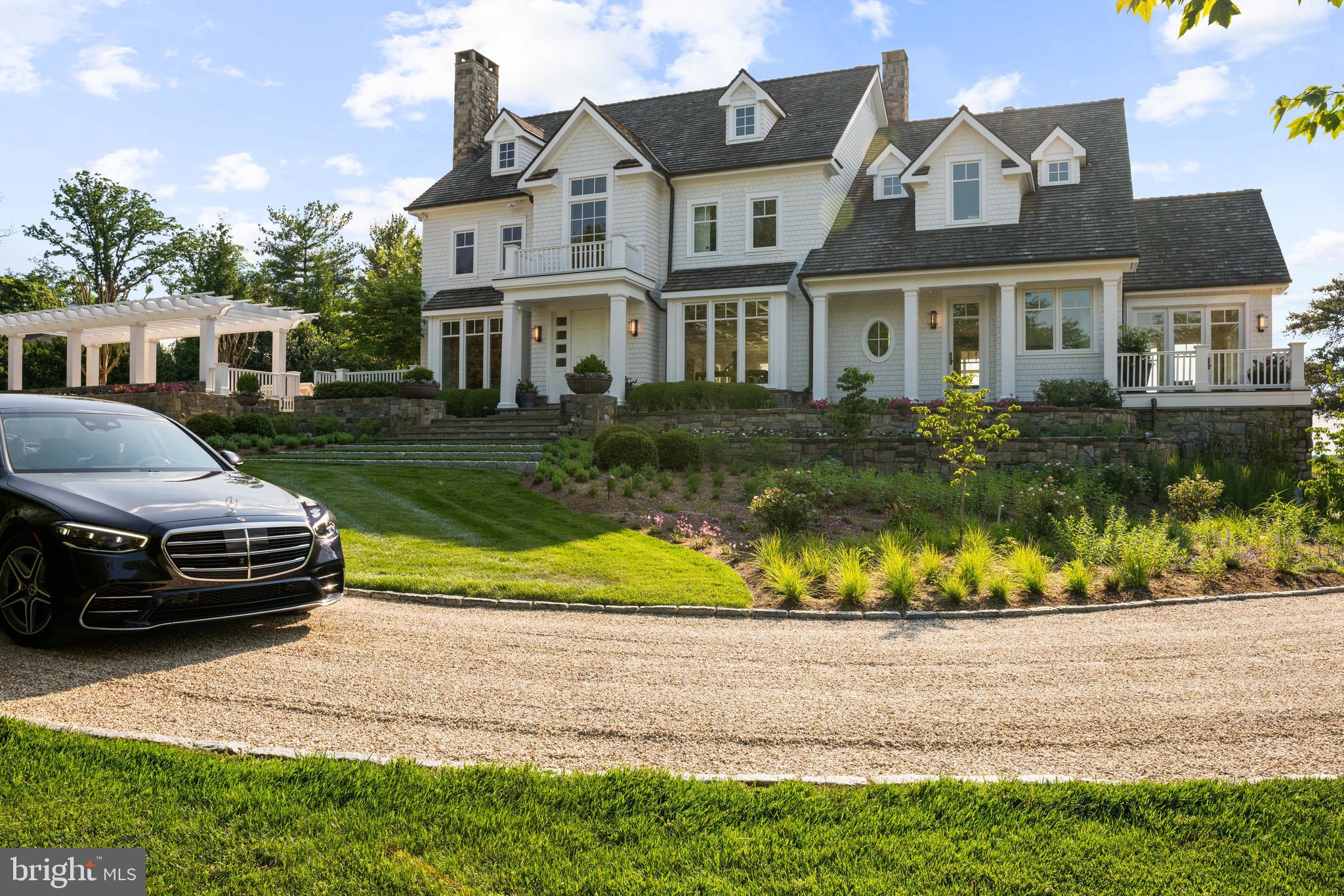 WIMBLEDON FARMS - Residential
