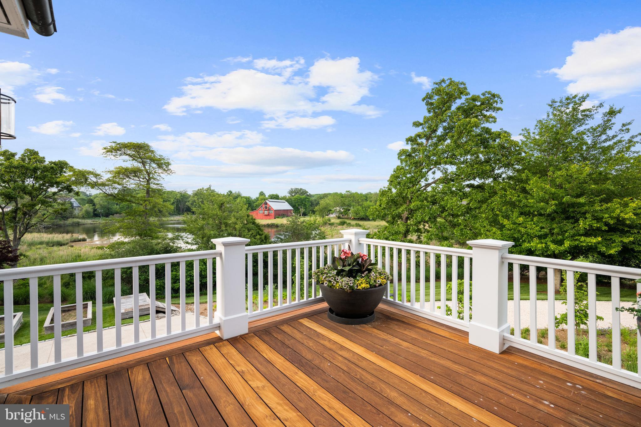 WIMBLEDON FARMS - Residential