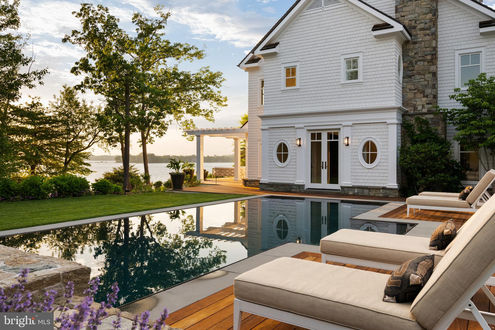WIMBLEDON FARMS - Residential