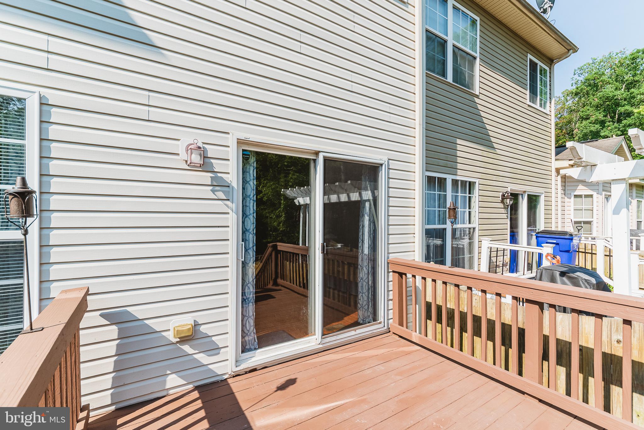 AUTUMN RUN - Residential