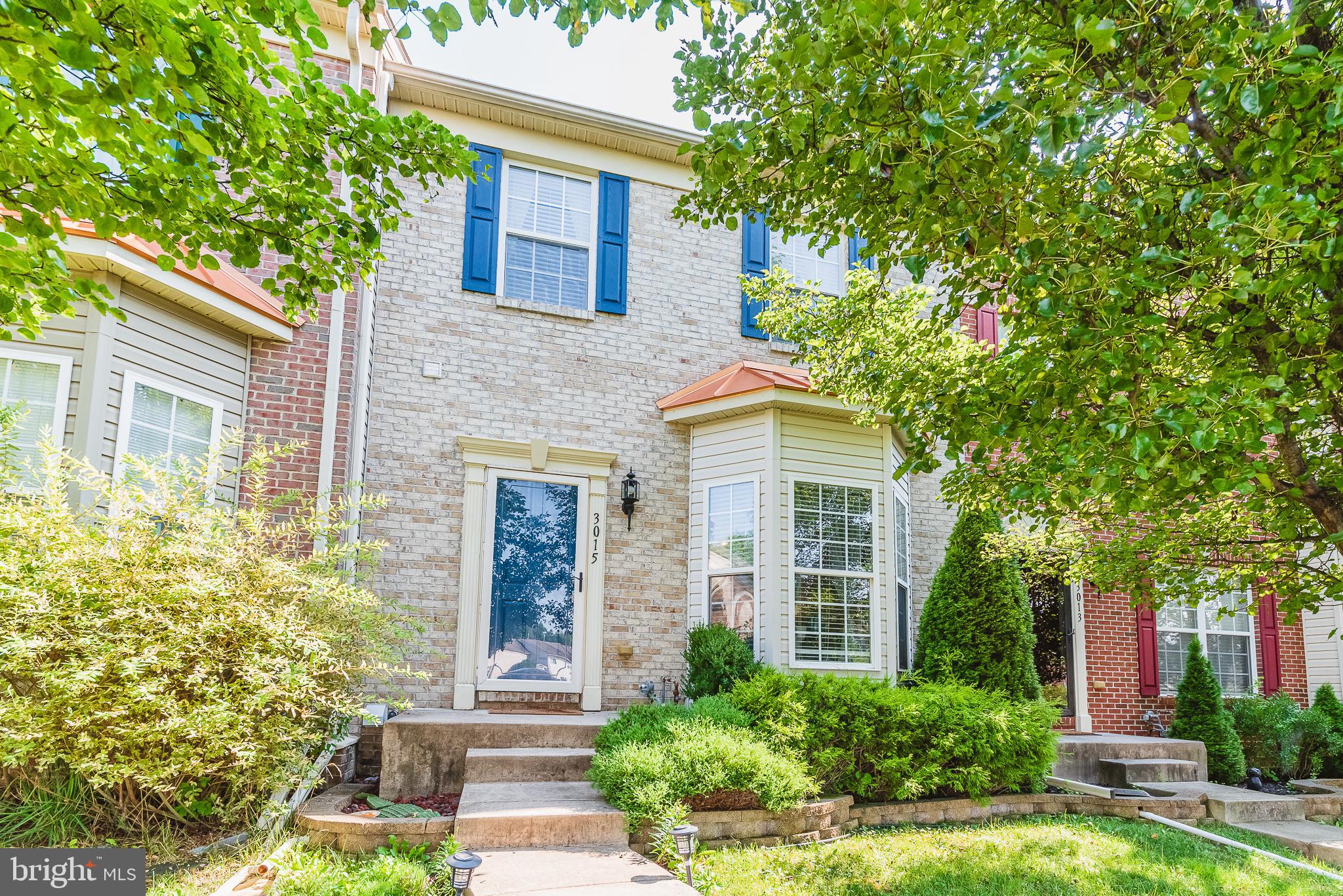 AUTUMN RUN - Residential