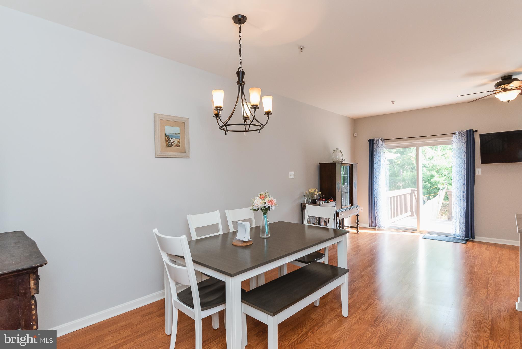 AUTUMN RUN - Residential