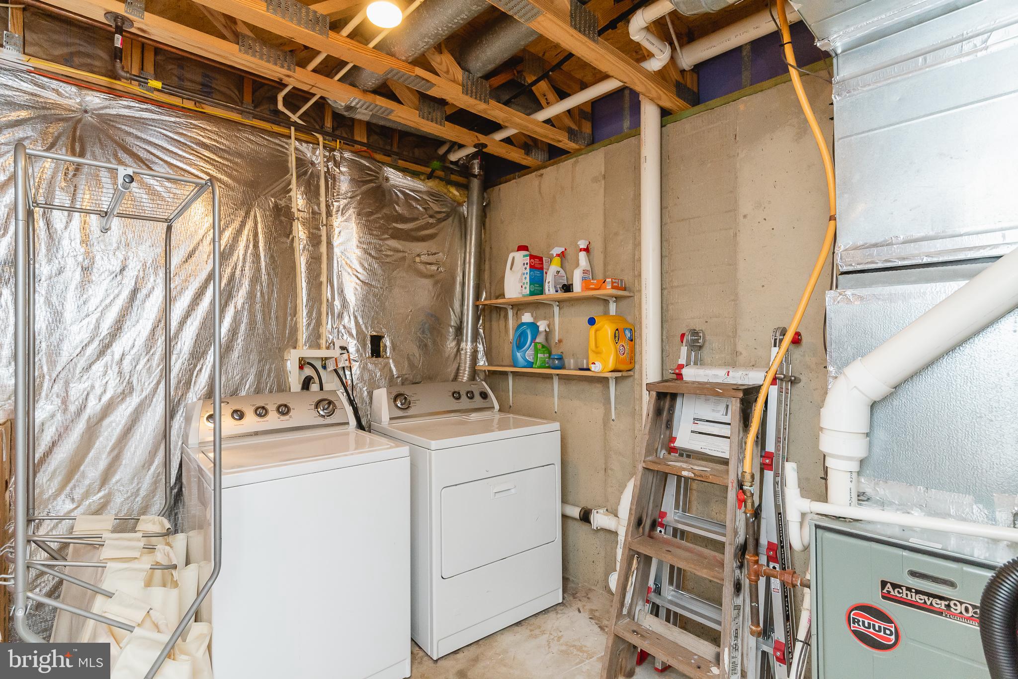 AUTUMN RUN - Residential