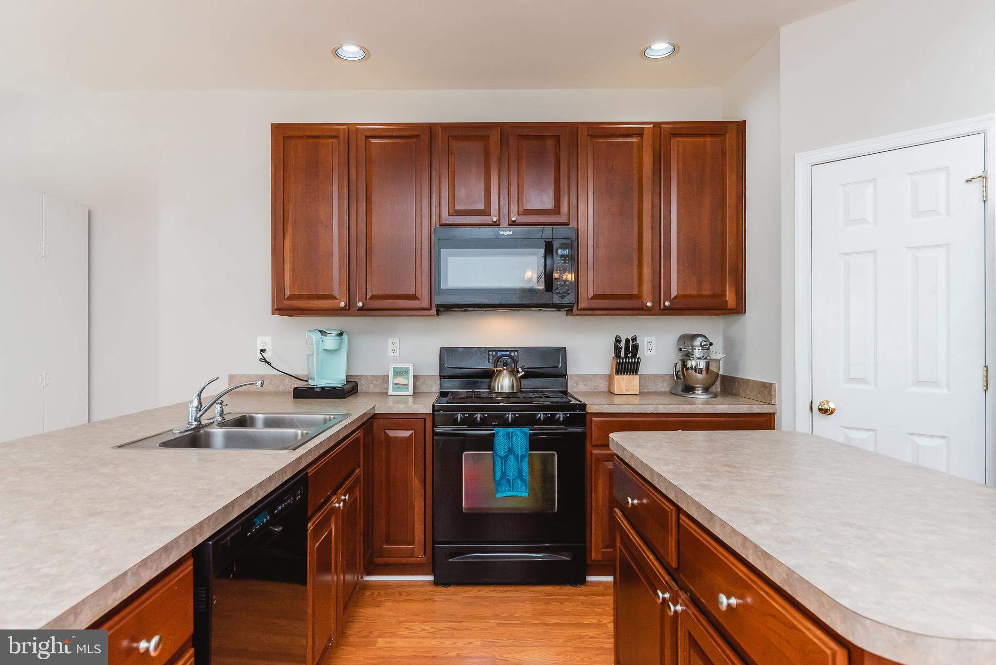 AUTUMN RUN - Residential