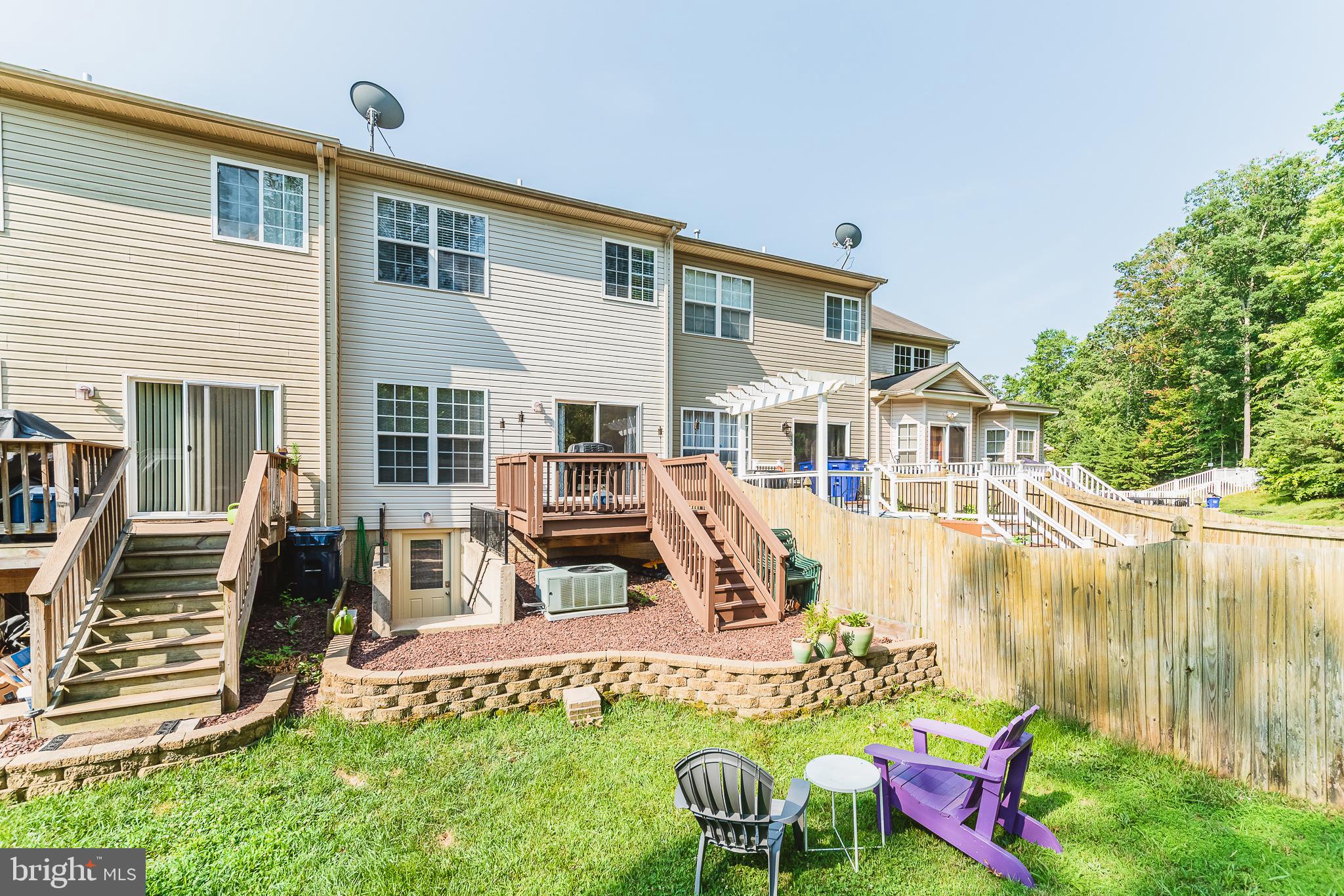 AUTUMN RUN - Residential