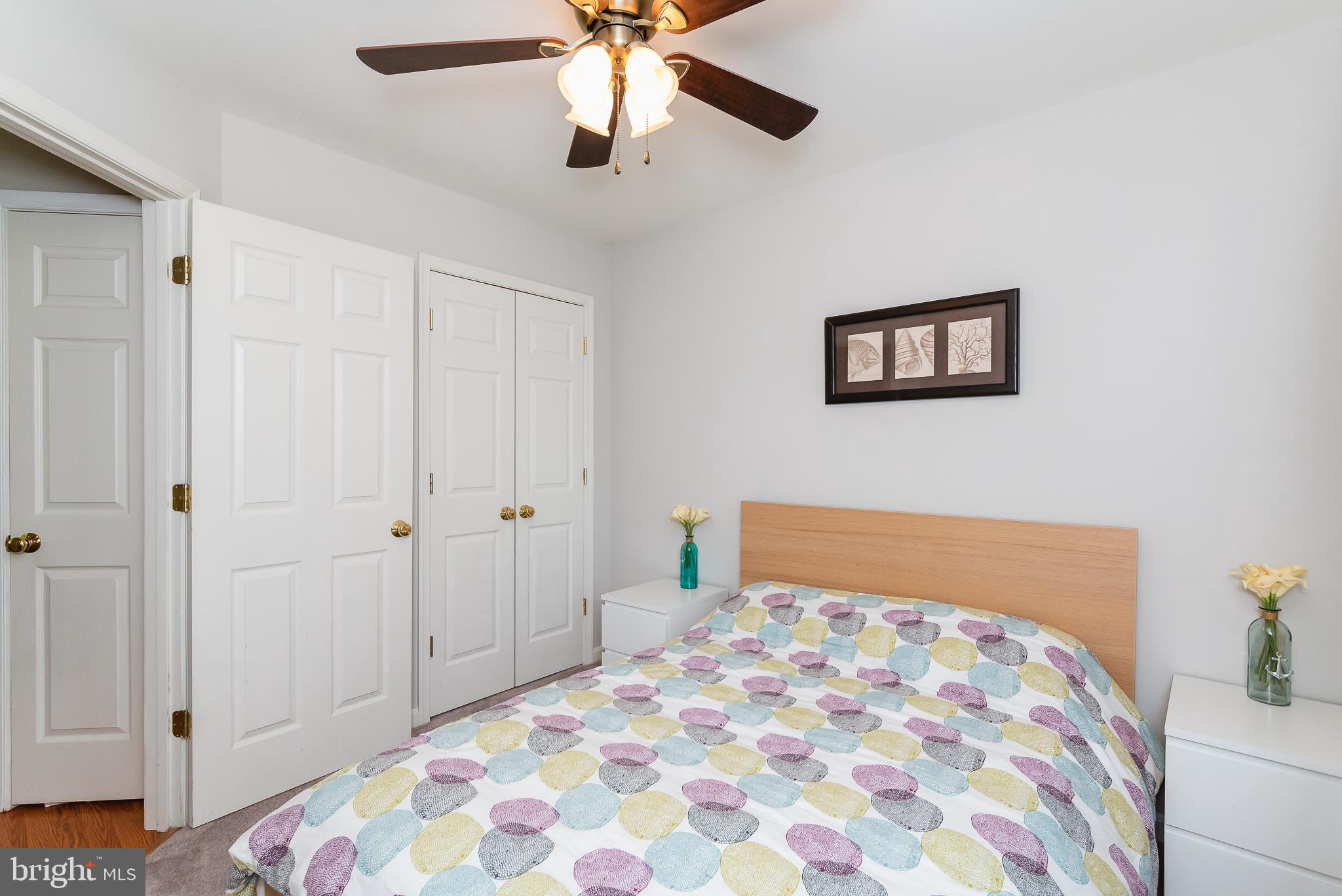 AUTUMN RUN - Residential