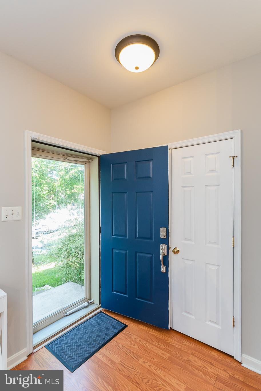 AUTUMN RUN - Residential