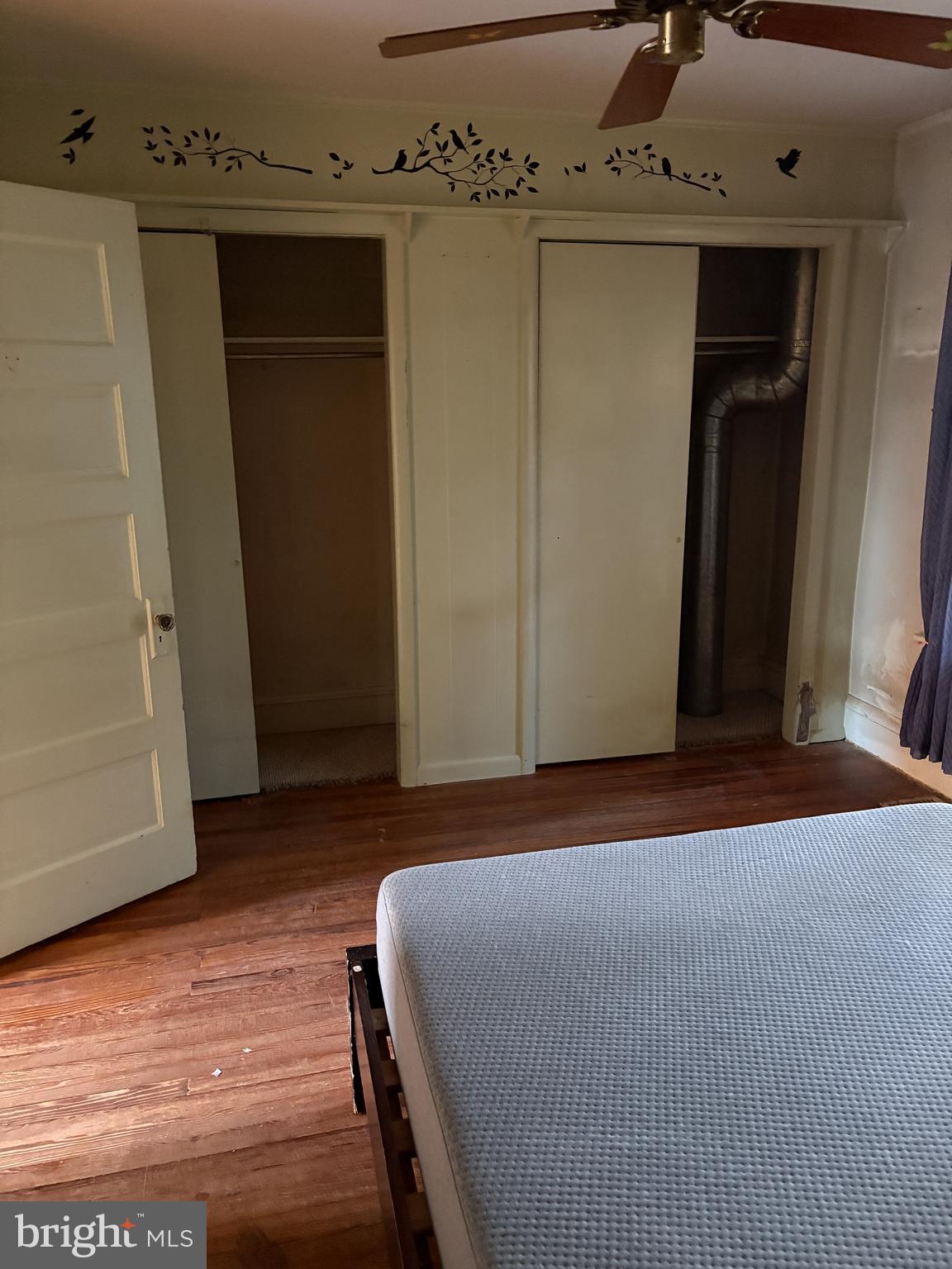 HAMPSTEAD - Residential