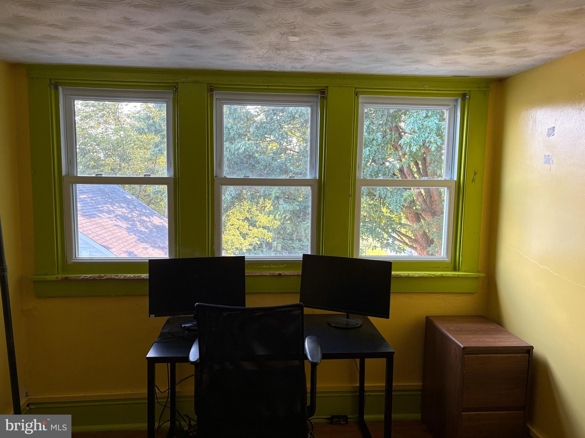 HAMPSTEAD - Residential