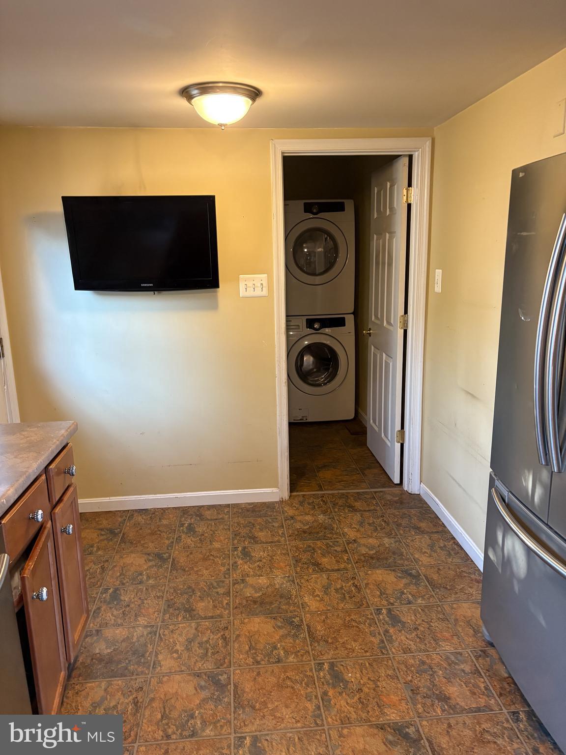 HAMPSTEAD - Residential