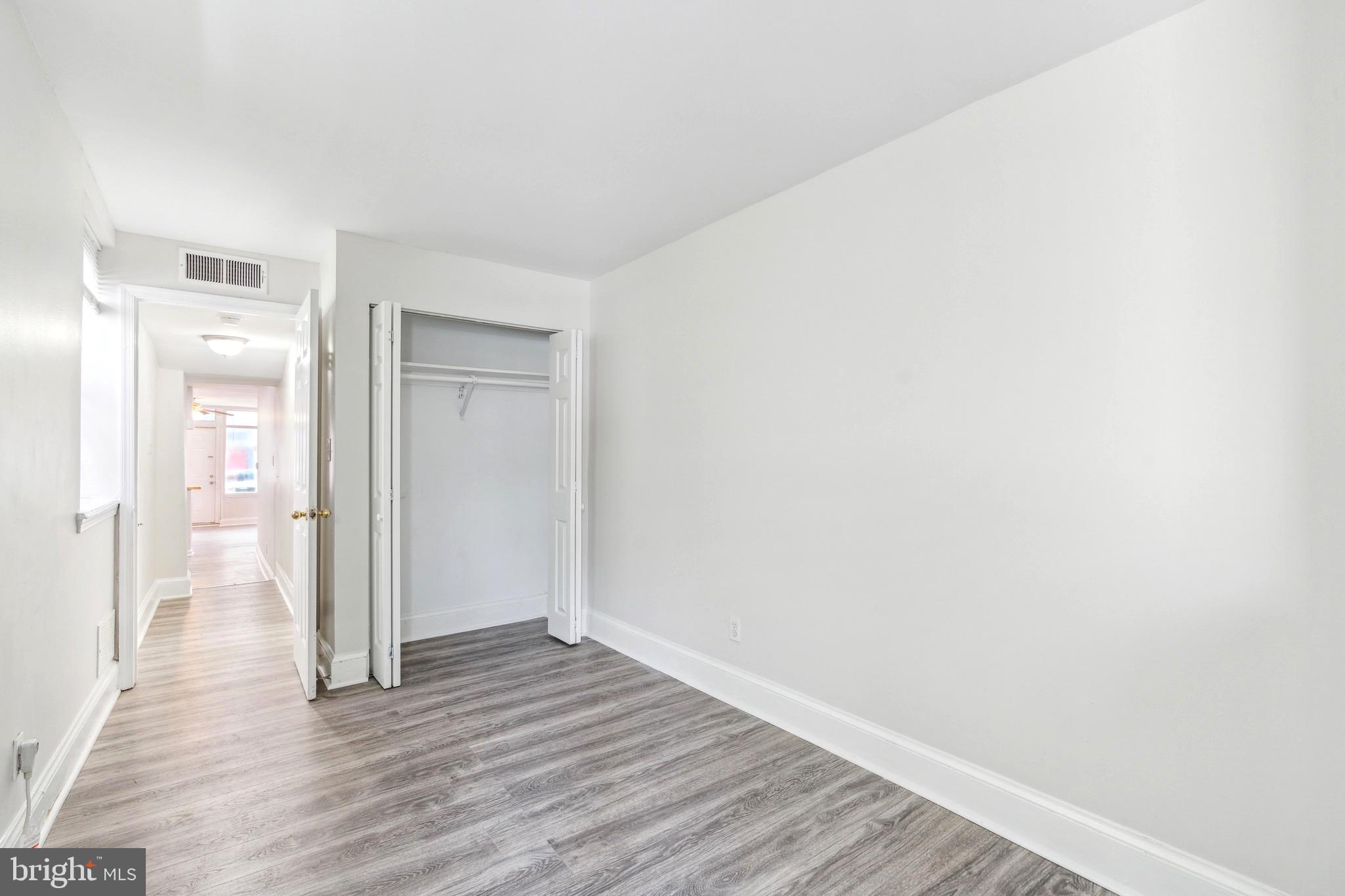 HOLLINS MARKET - Residential Lease