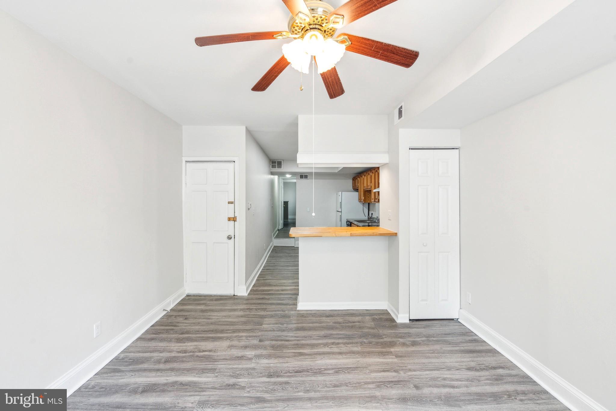 HOLLINS MARKET - Residential Lease