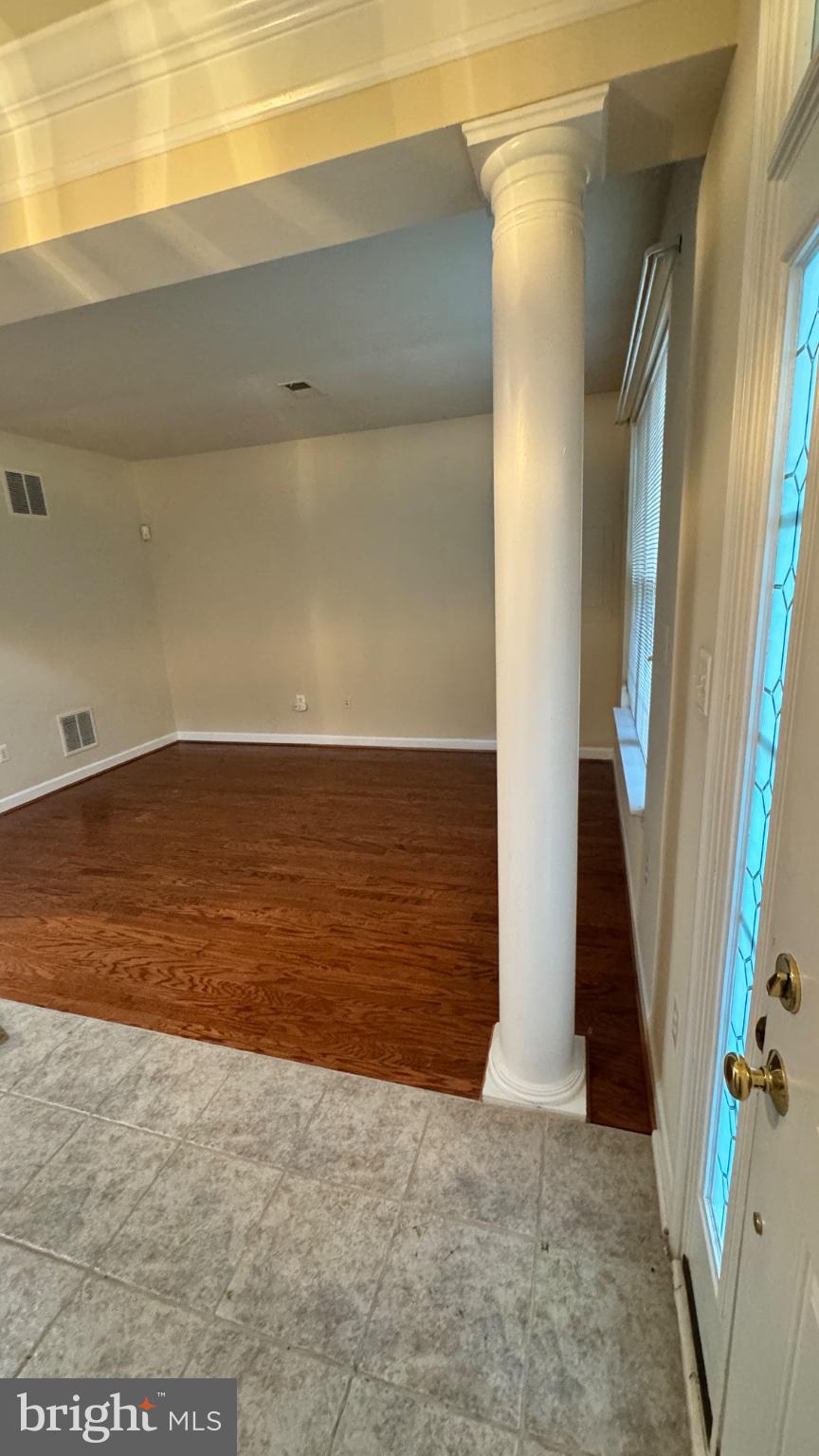 745 COLLINGTON COURT