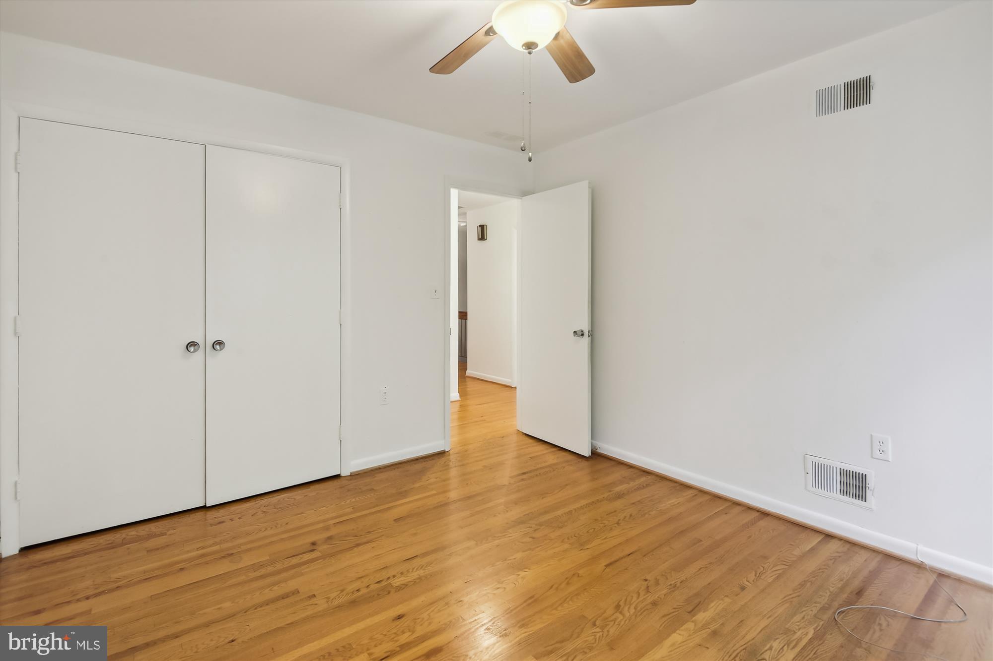 CABIN JOHN PARK - Residential Lease