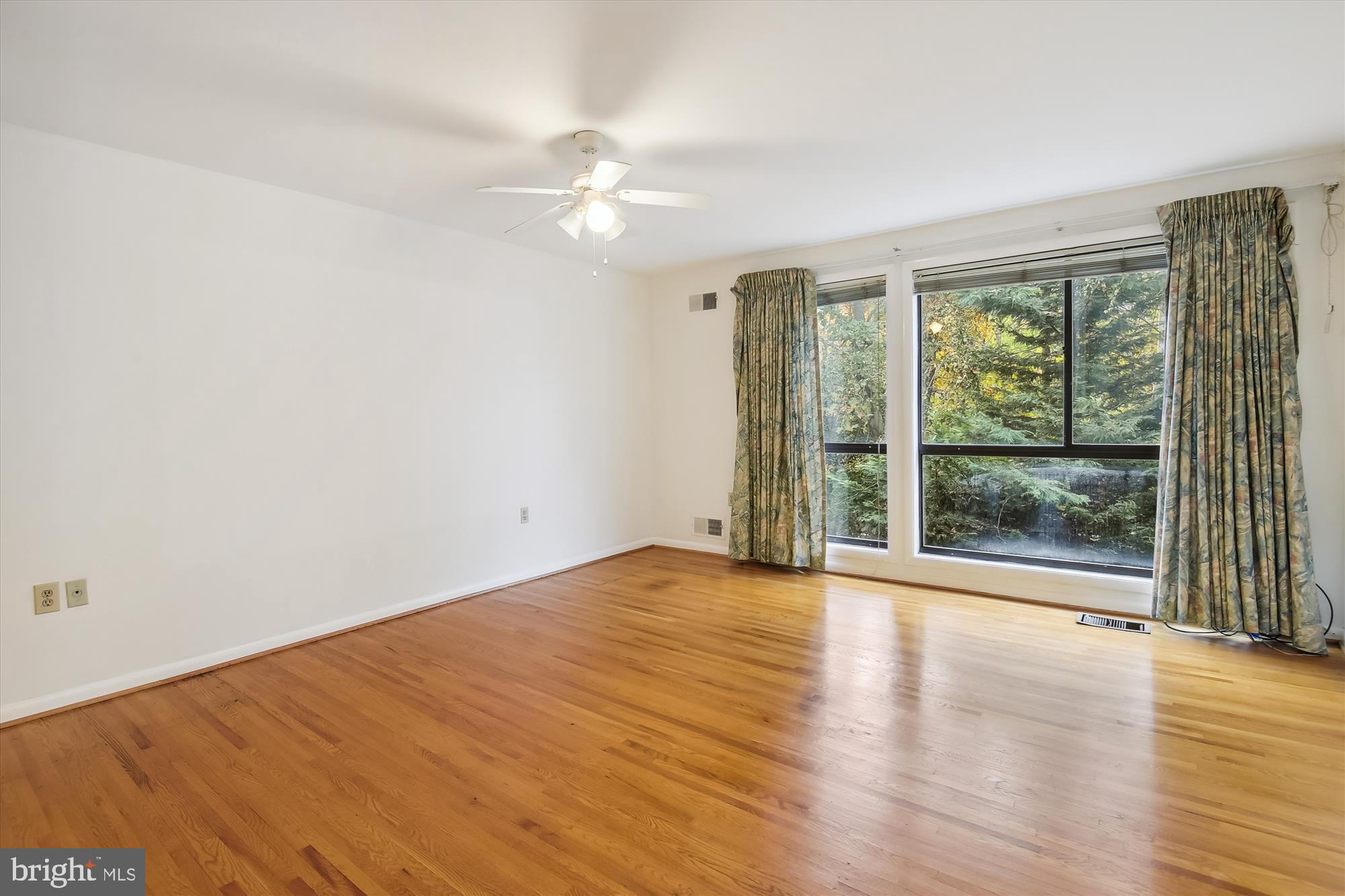 CABIN JOHN PARK - Residential Lease